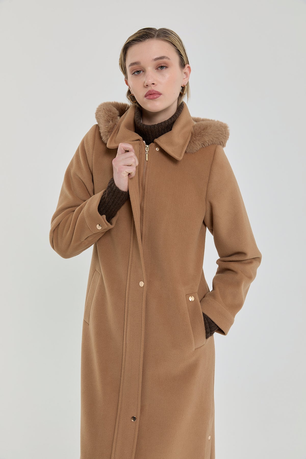 buyuk-beden-kurk-kapsonlu-kaban-camel-258824.jpg