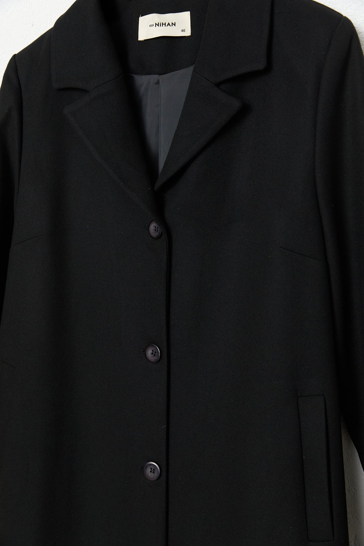 buyuk-beden-mono-kapama-manto-siyah-267090.jpg