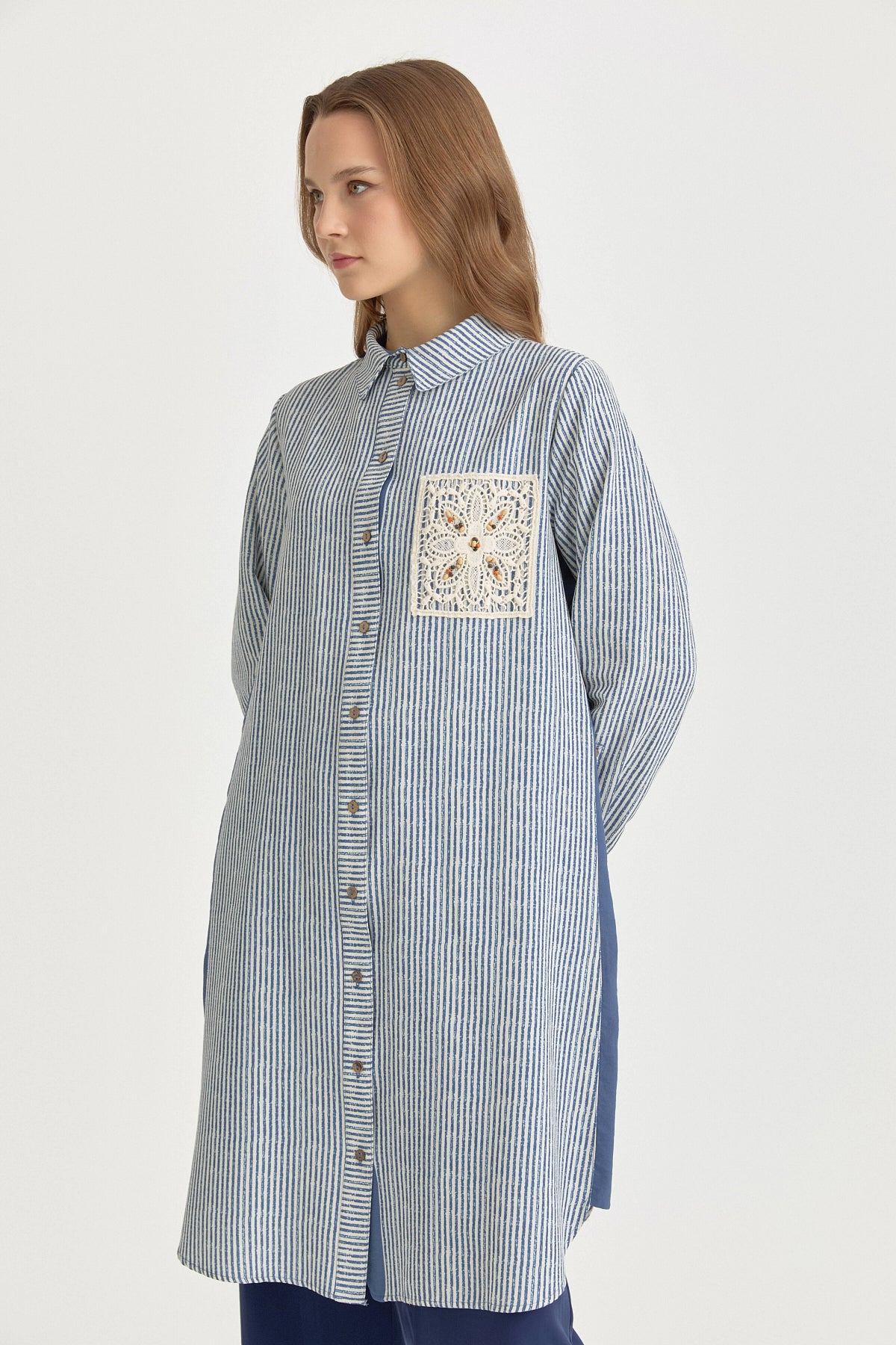 buyuk-beden-nakis-ve-cizgi-kumasli-keten-tunik-indigo-263655.jpg