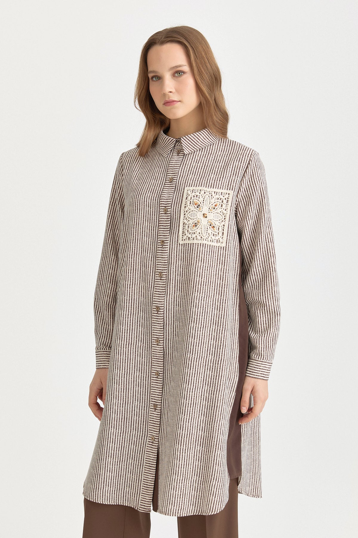 buyuk-beden-nakis-ve-cizgi-kumasli-keten-tunik-kahve-263651.jpg