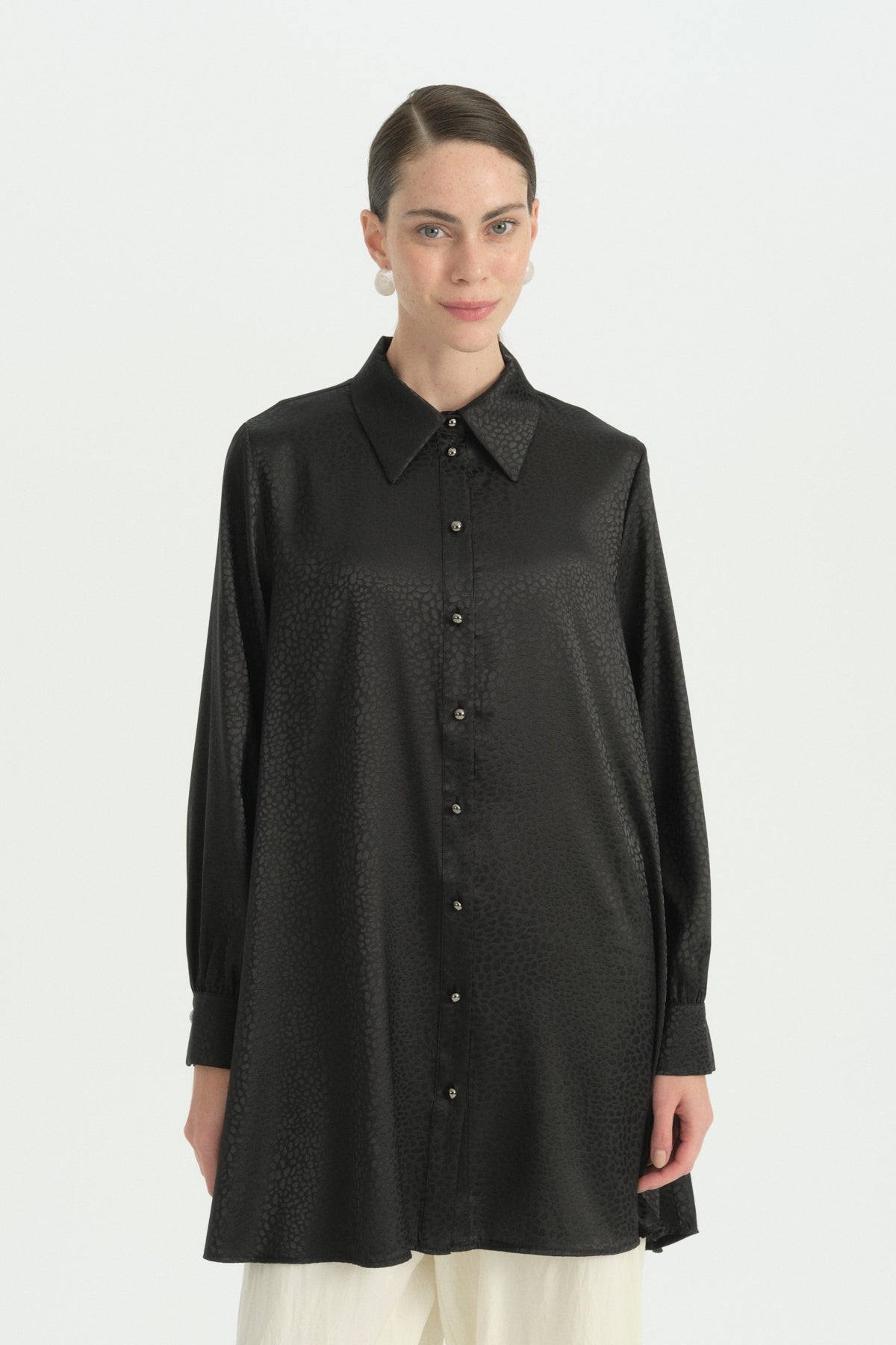 buyuk-beden-saten-cupra-sik-tunik-siyah-268806.jpg