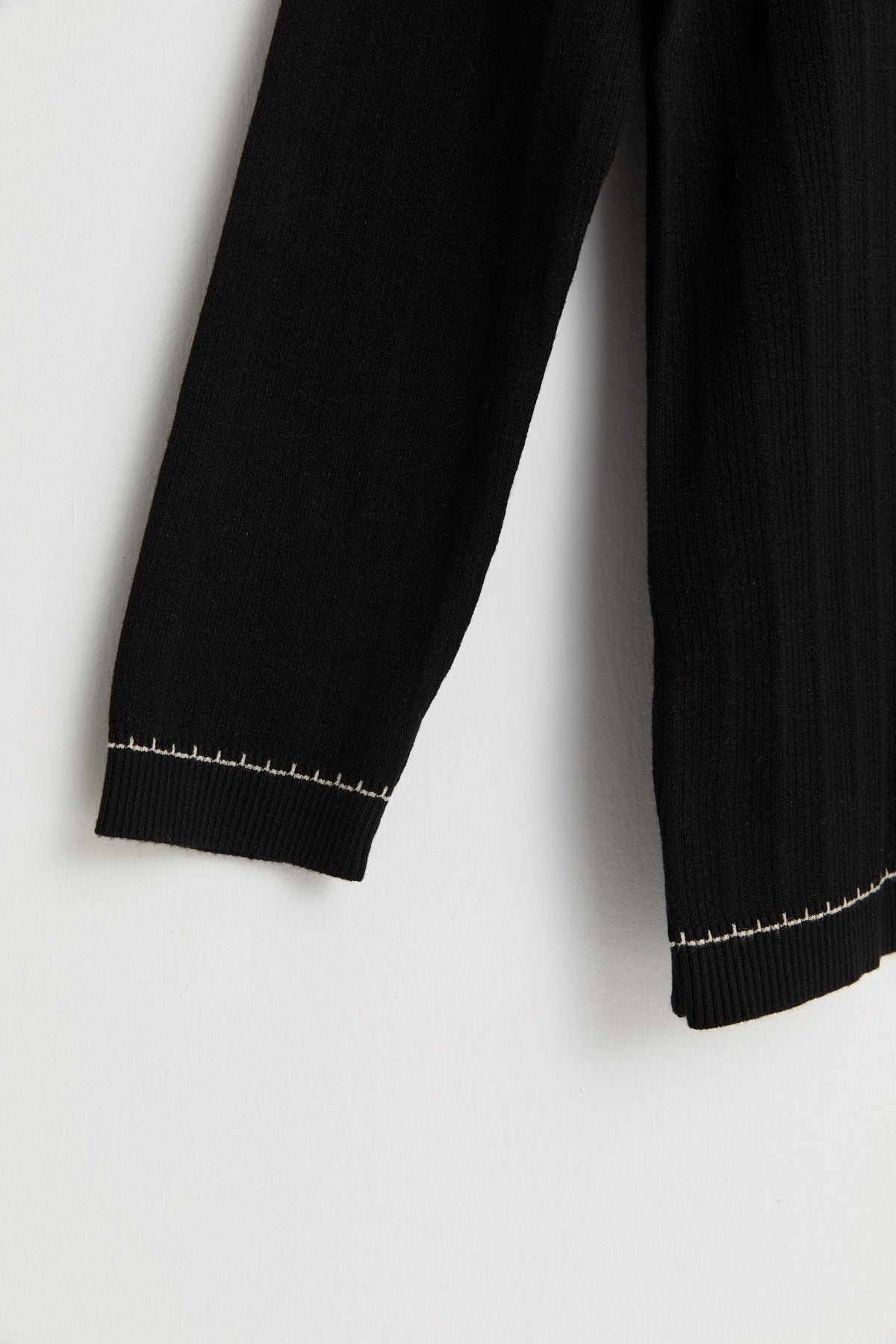 Plus Size Viscose Knit Sweater - Black