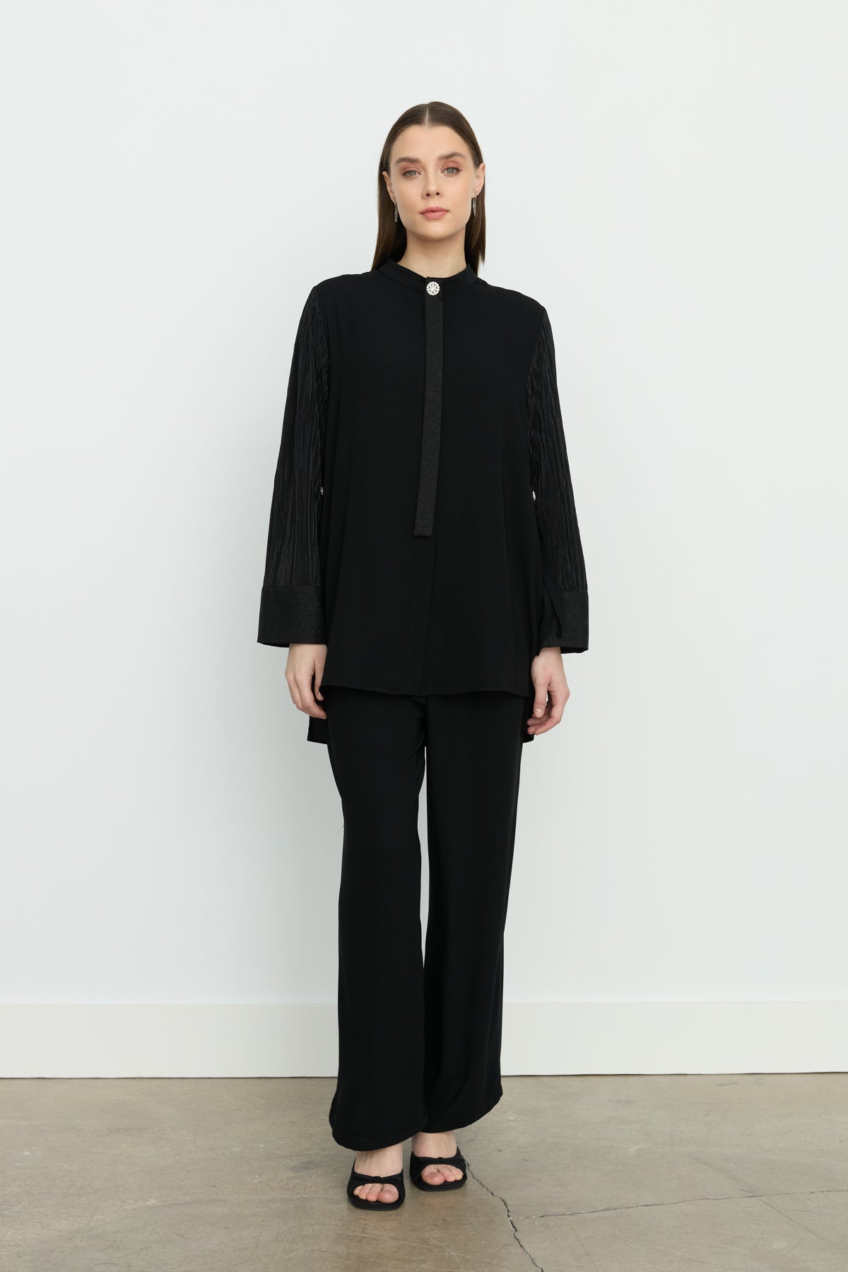 buyuk-beden-yaka-detayli-sik-pantolon-tunik-takim-siyah-245049.jpg