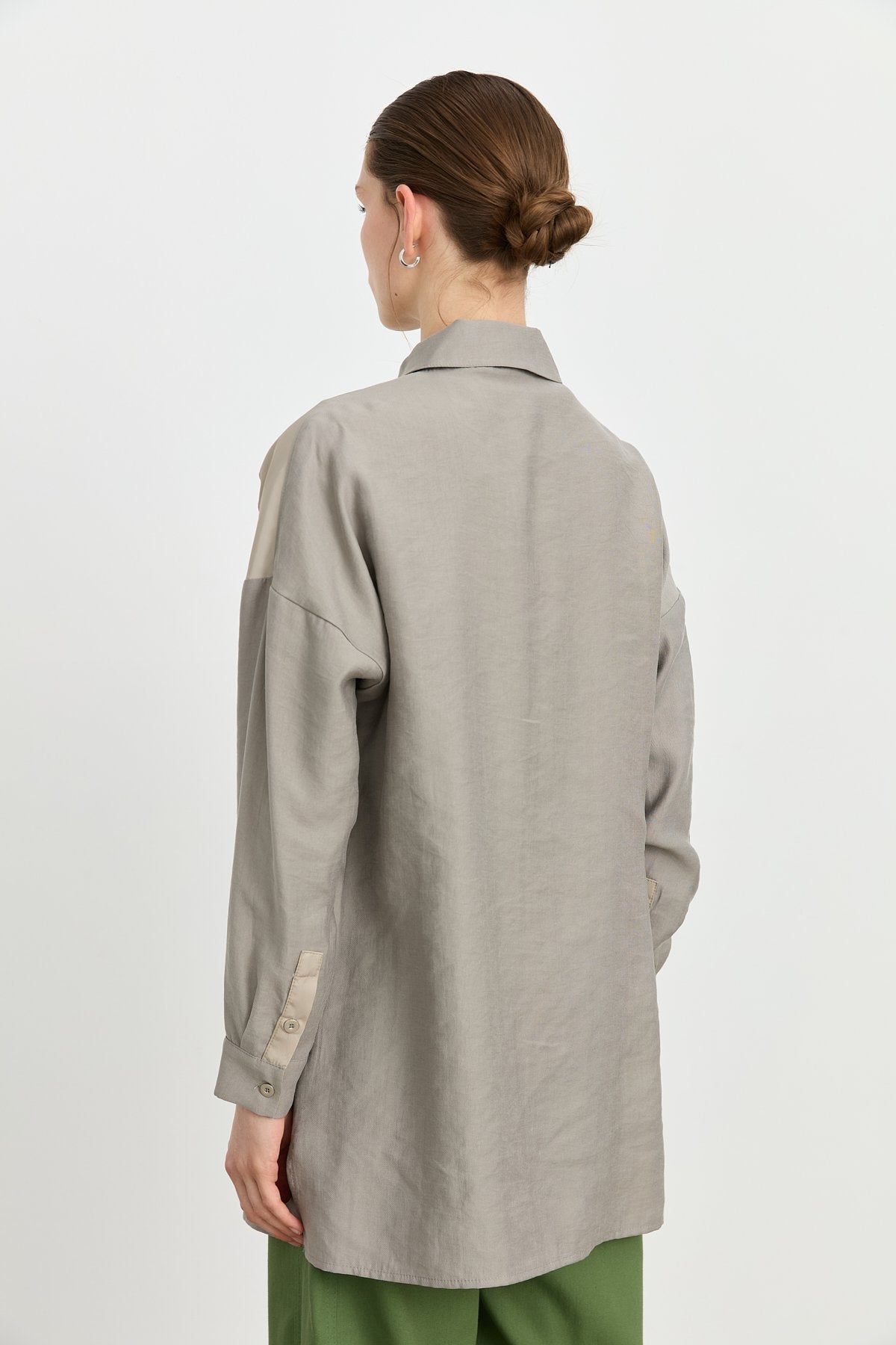 Cep Detaylı Gömlek Yaka Tencel Tunik - Gri