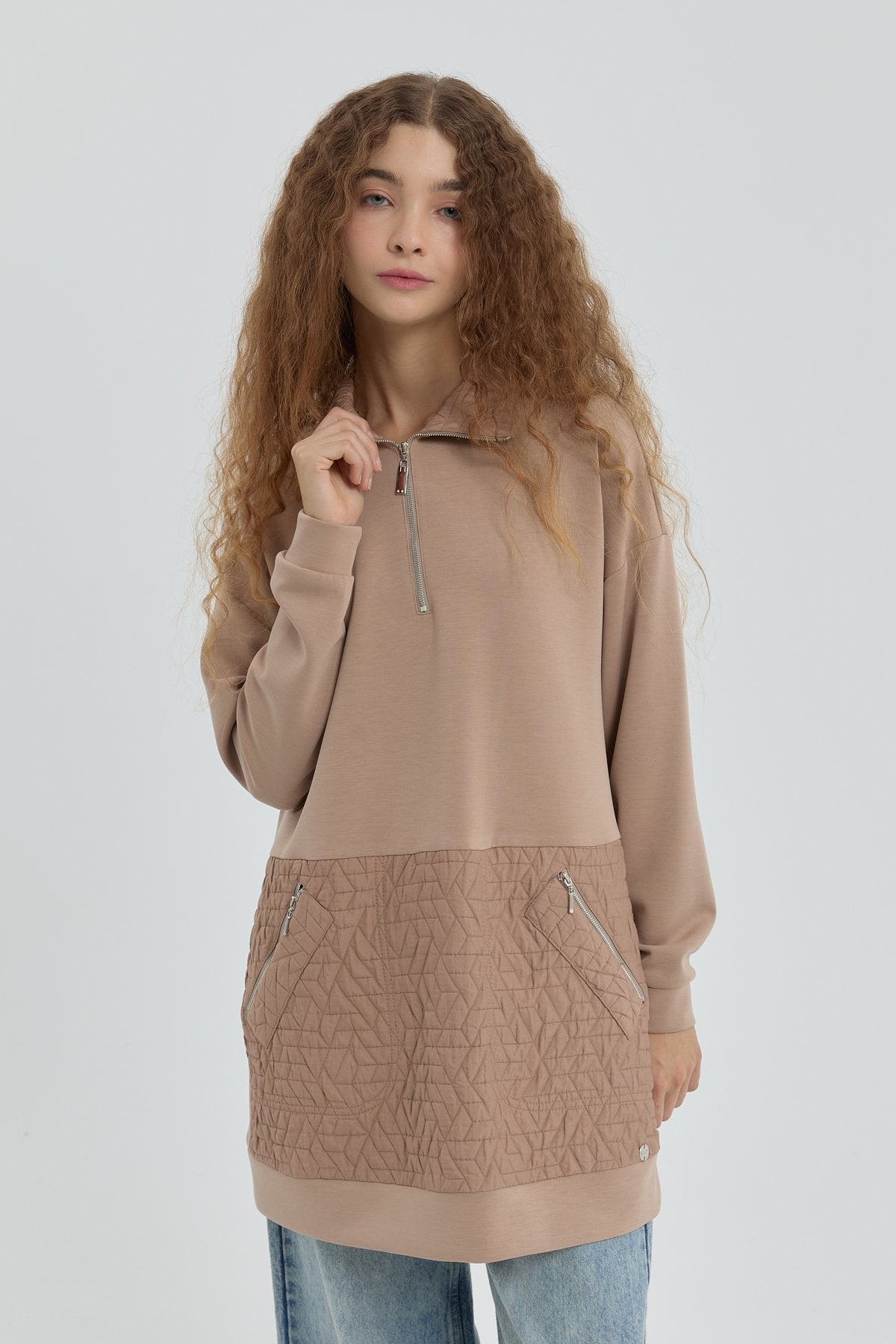cep-detayli-kapitone-garnili-sweat-camel-256440.jpg