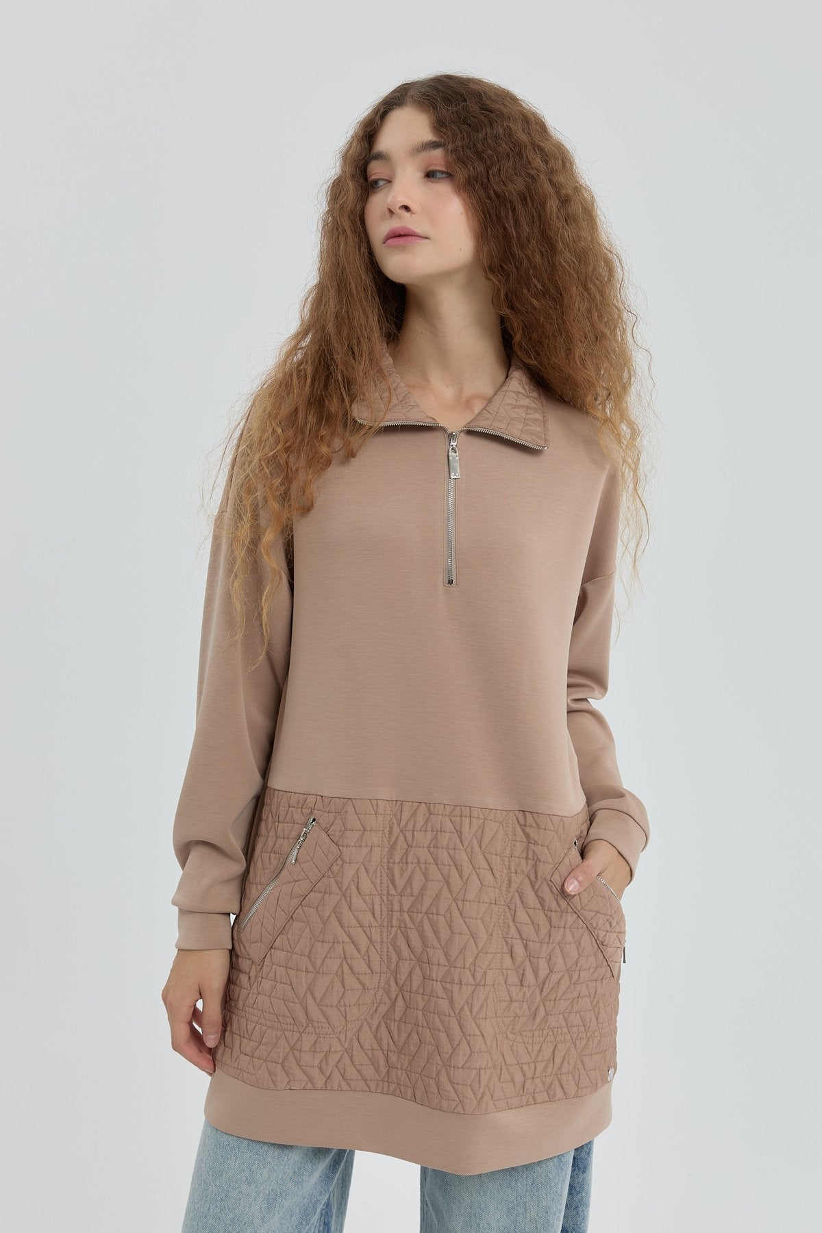 Cep Detaylı Kapitone Garnili Sweat - Camel