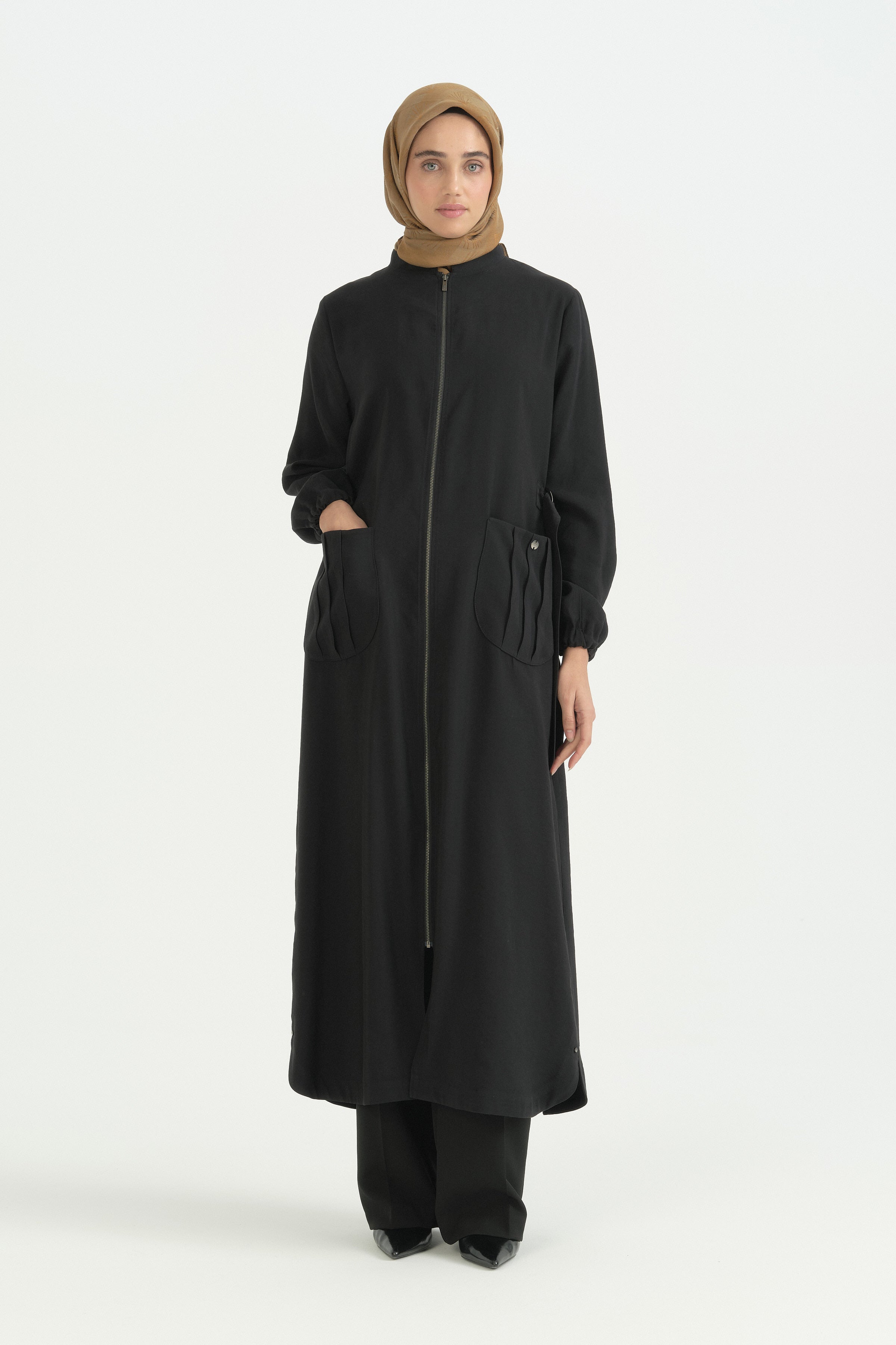 Cep Detaylı Kemerli Tencel Ferace - Siyah