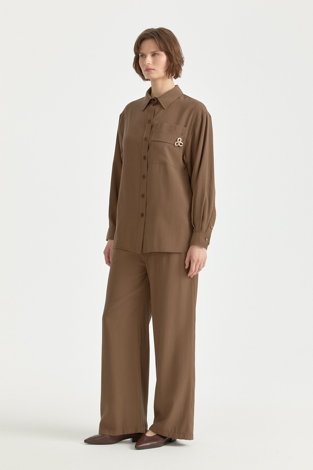 cep-detayli-lyocell-pantolon-tunik-takim-kahve-263237.jpg
