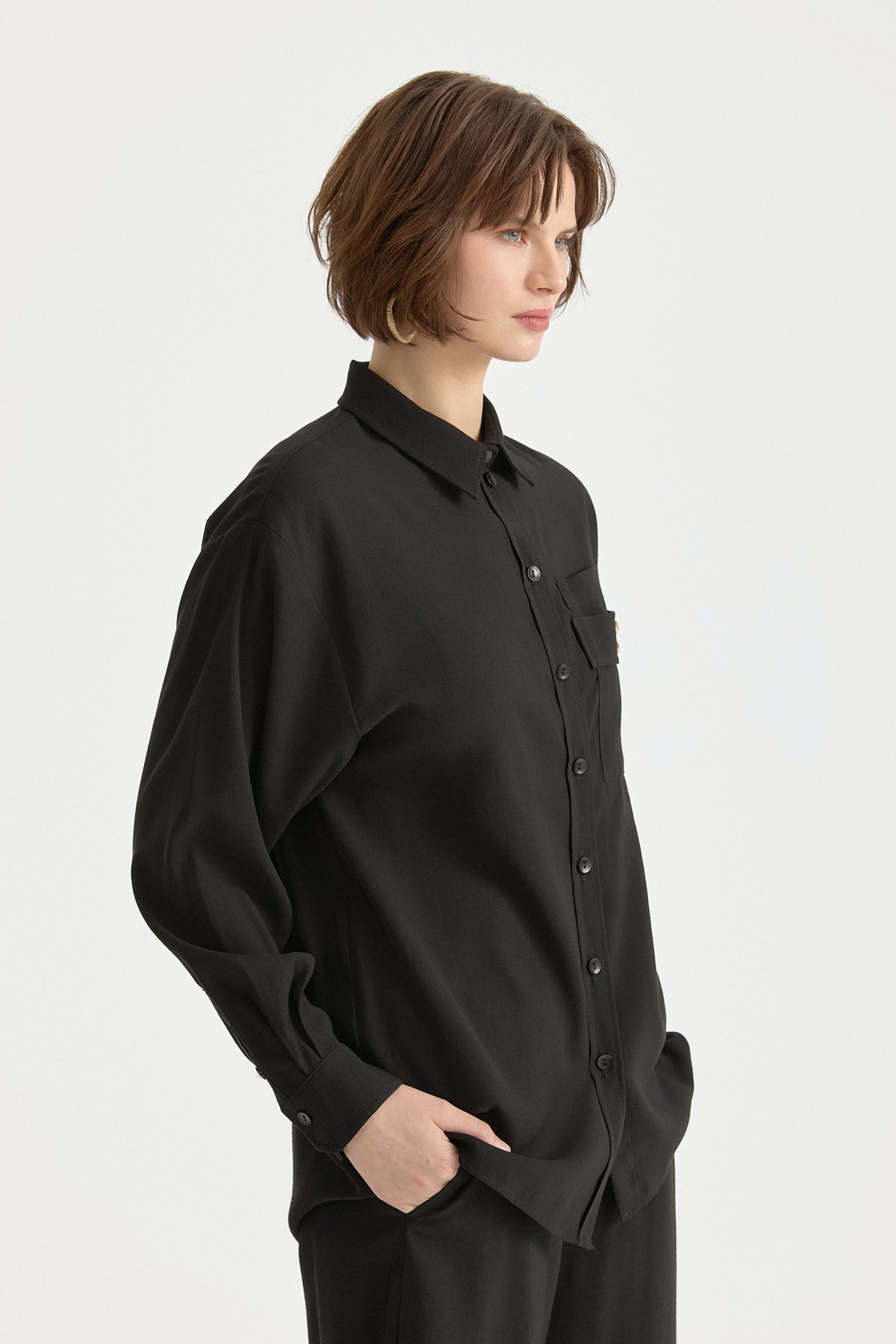 cep-detayli-lyocell-pantolon-tunik-takim-siyah-263241.jpg
