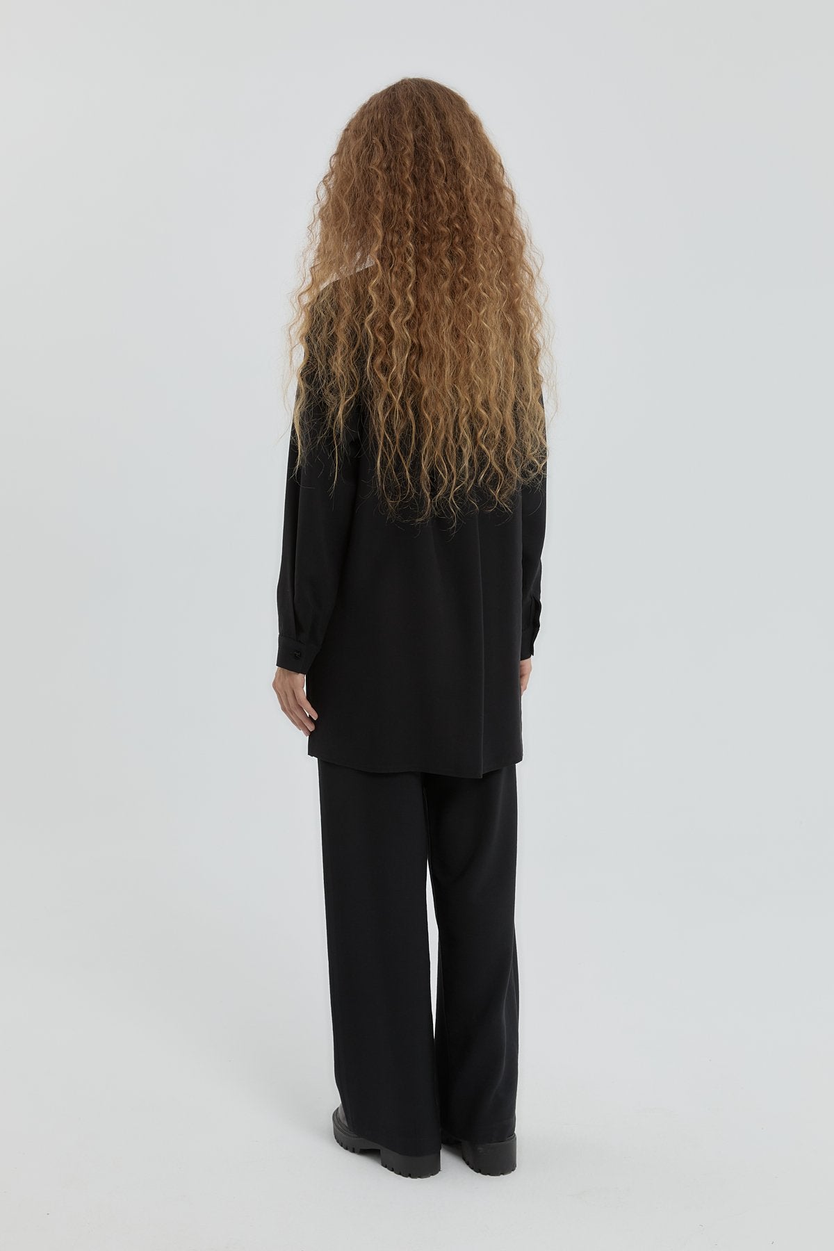 Modal Tunic with Pocket Detail - Black