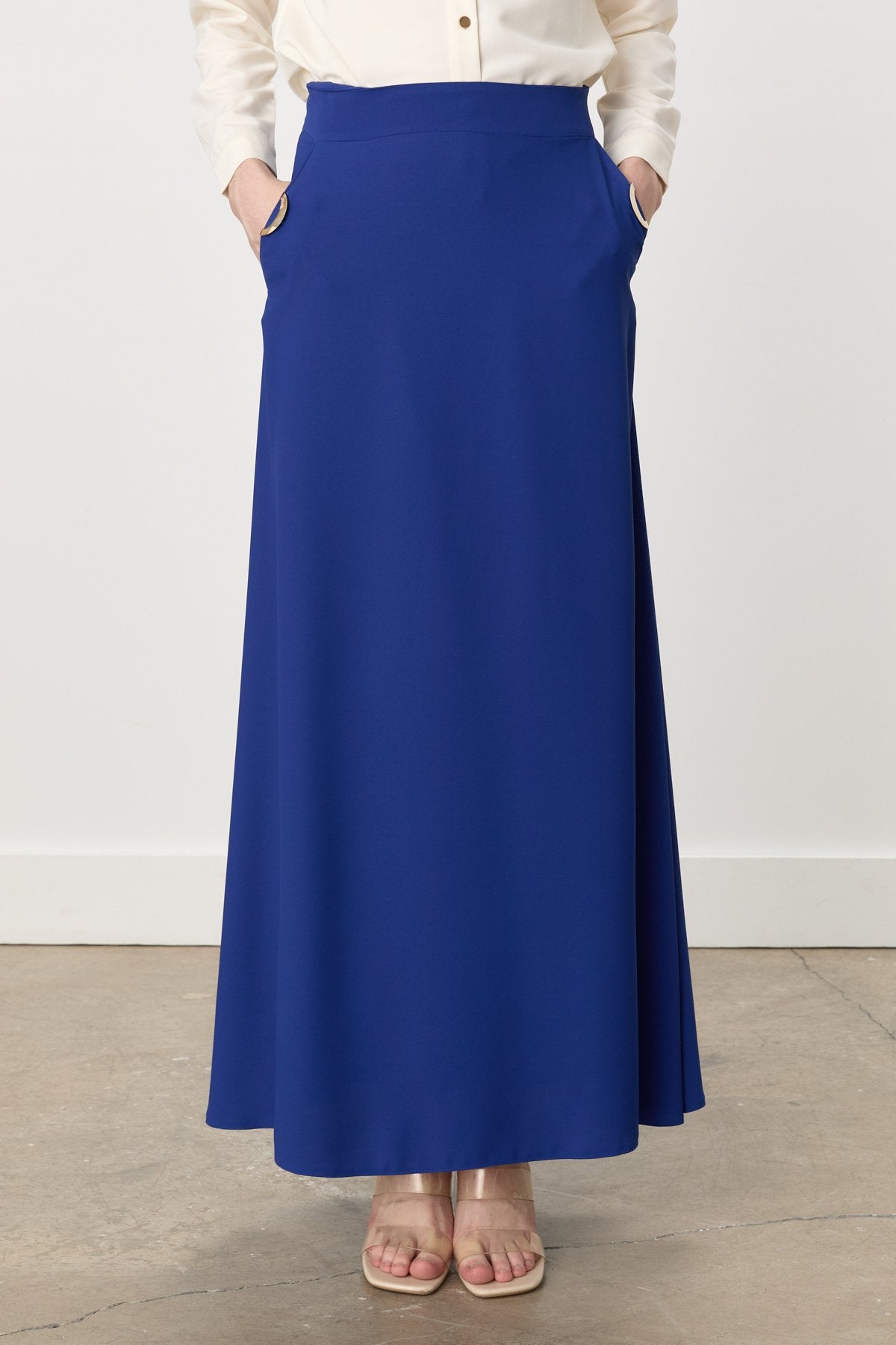 cepleri-metal-aksesuarli-etek-indigo-249828.jpg