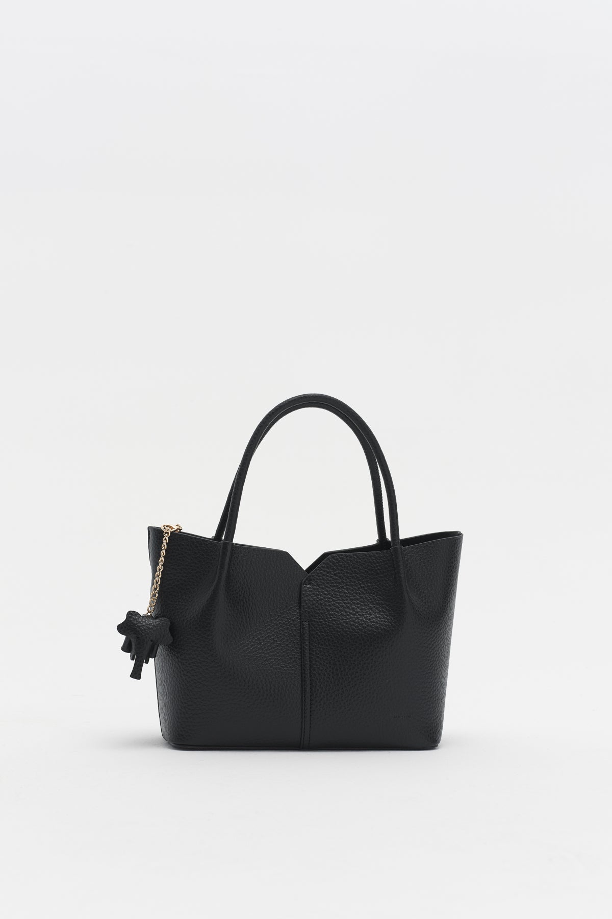charm-aksesuarli-satchel-canta-siyah-264319.jpg