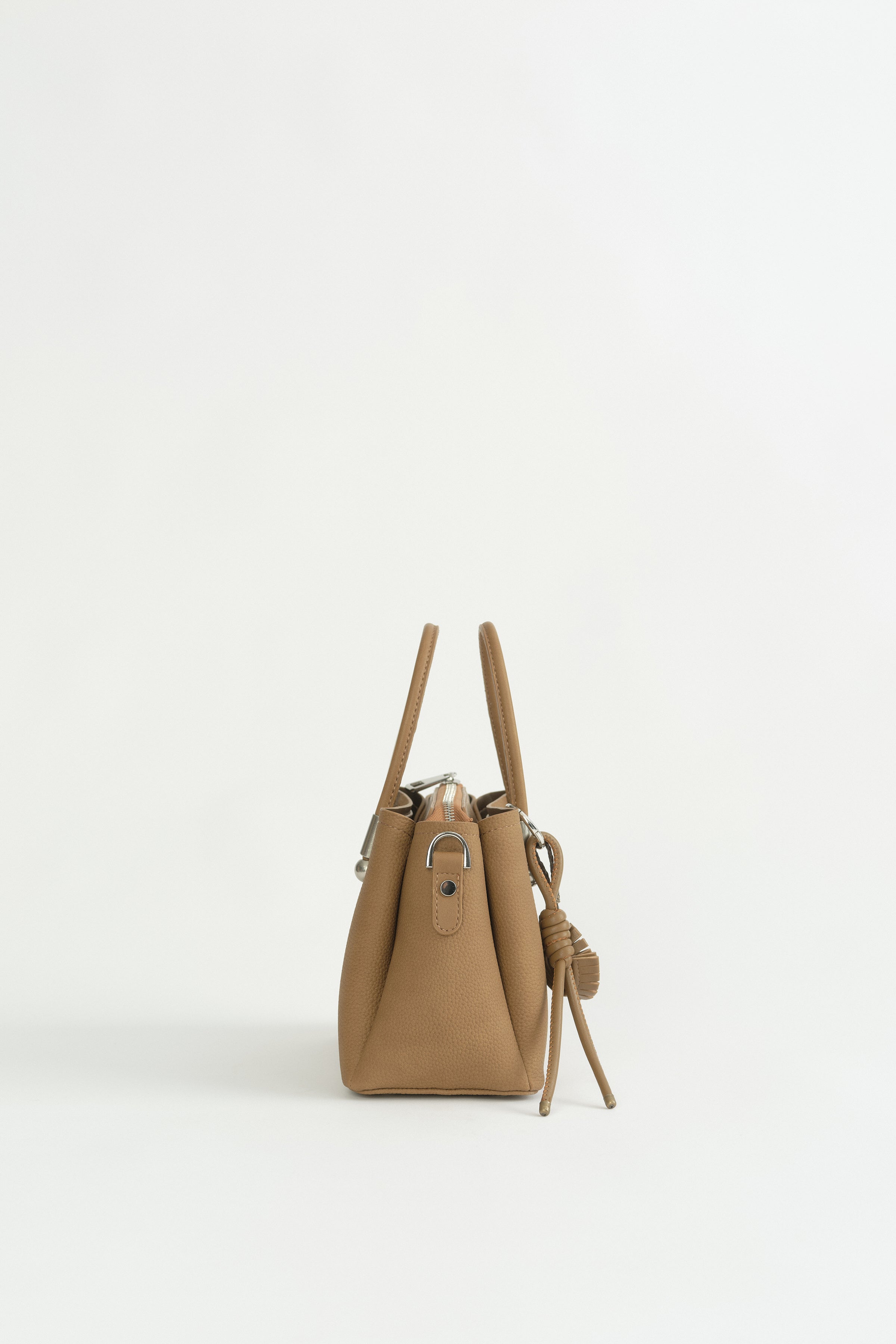 Charm Detaylı Tote Çanta - Camel