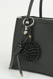 Charm Detaylı Tote Çanta - Siyah