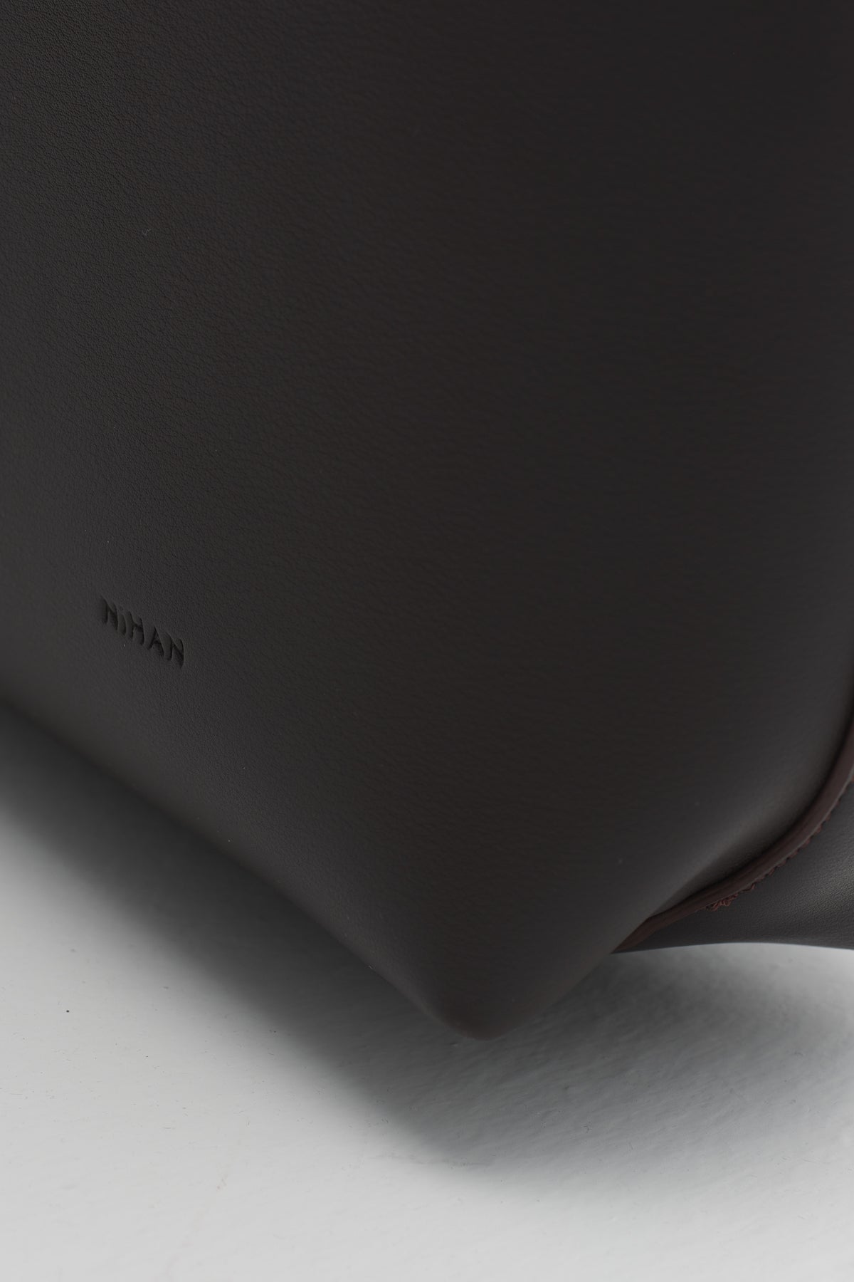 Çift Saplı Charm Detaylı Shopper Çanta - Kahve