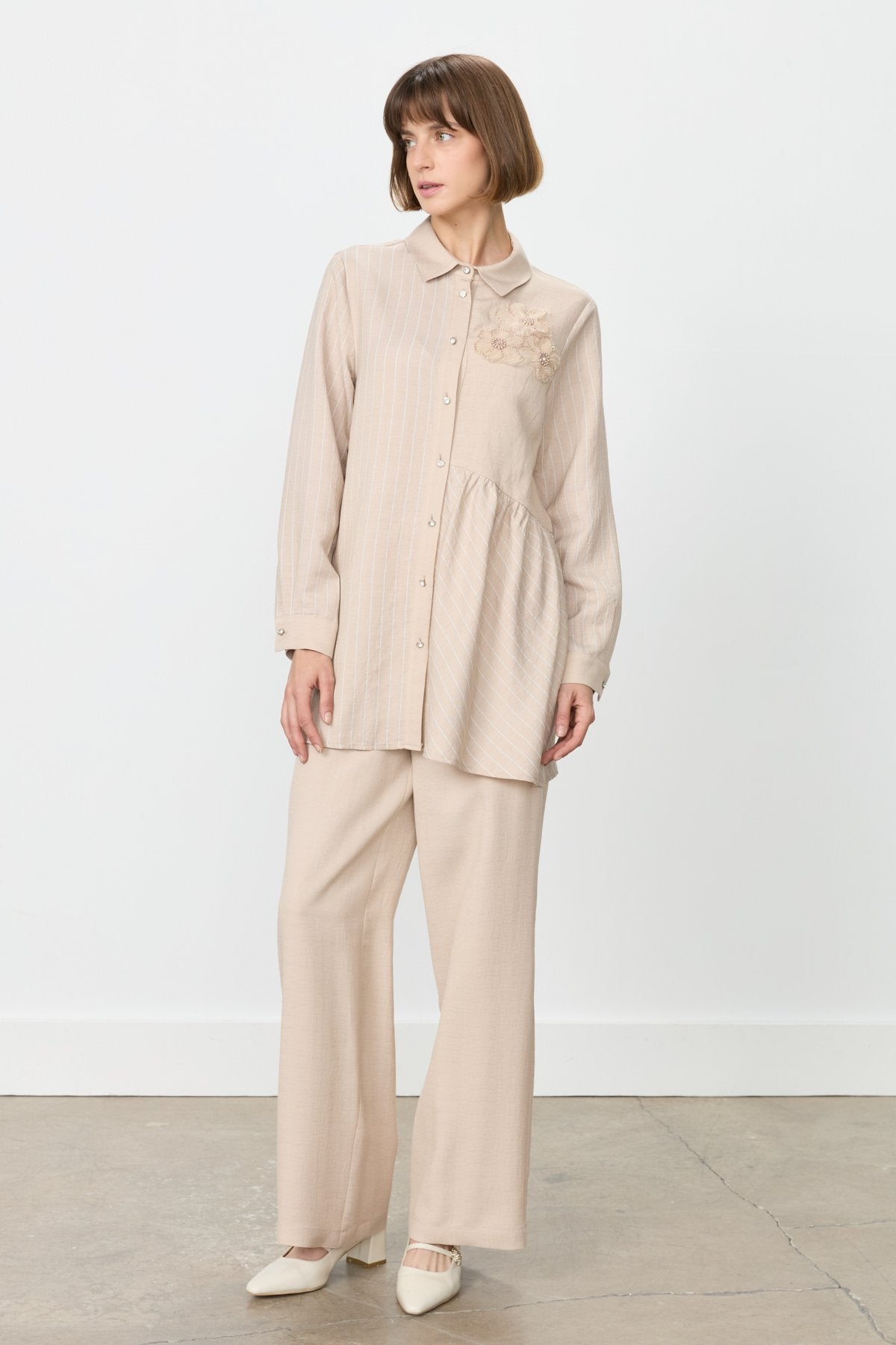 cizgili-keten-pantolon-tunik-takim-bej-252263.jpg