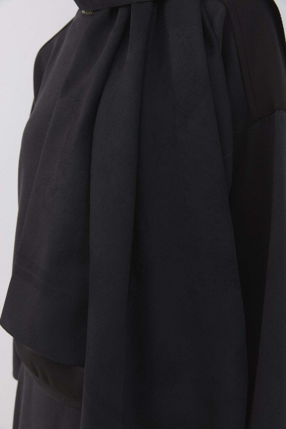Wave Pattern Naia Cotton Scarf - Black