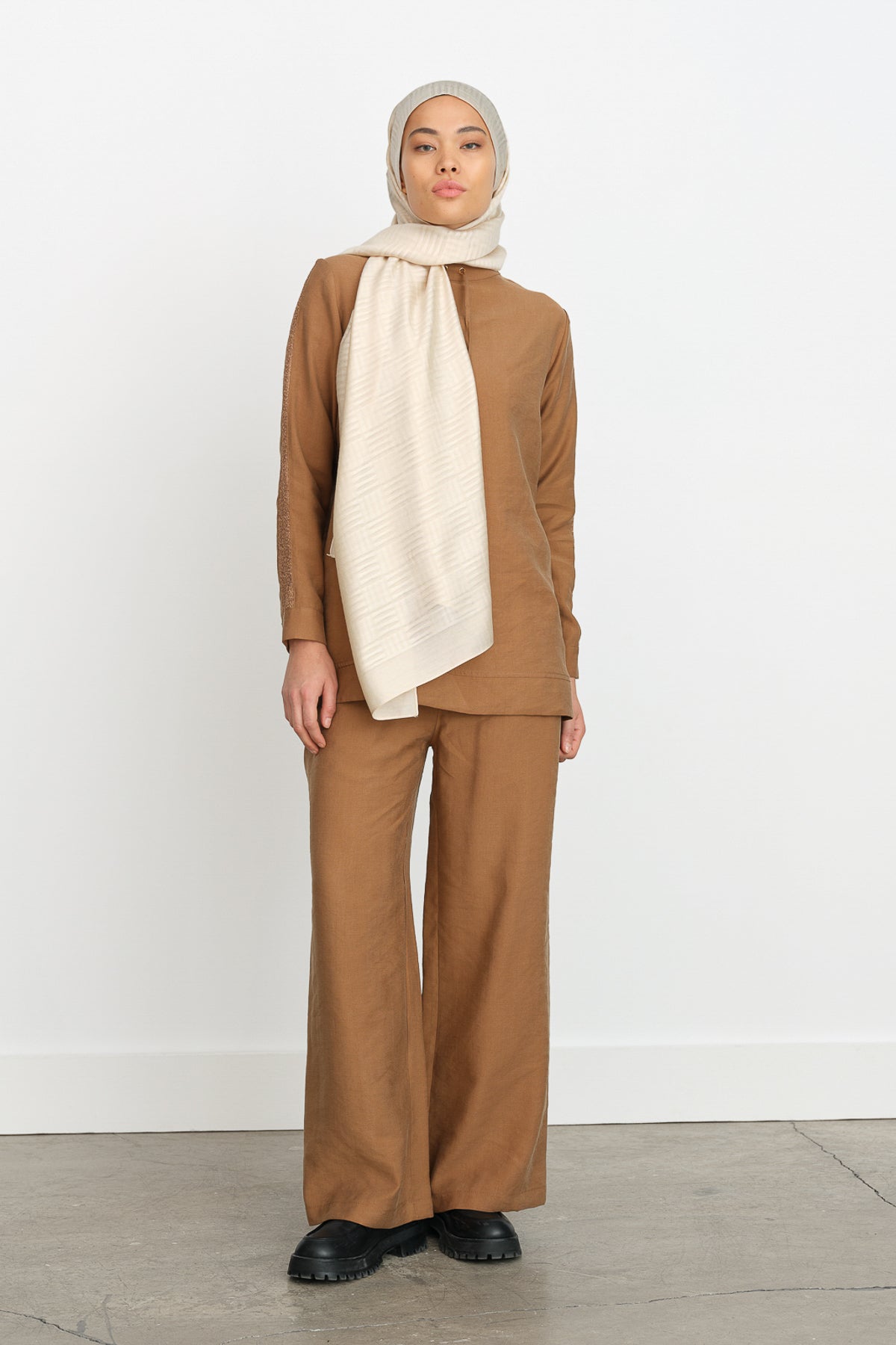 Lace Detail Tencel Pants Tunic Tencel Blend Set - Light Brown