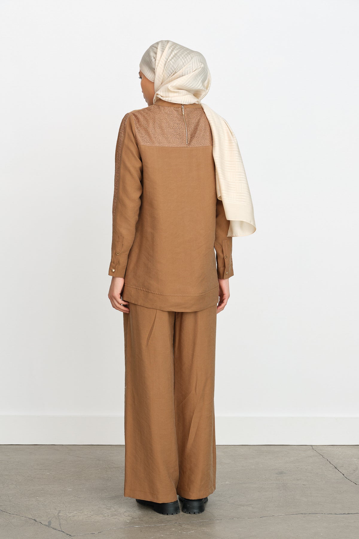 Lace Detail Tencel Pants Tunic Tencel Blend Set - Light Brown