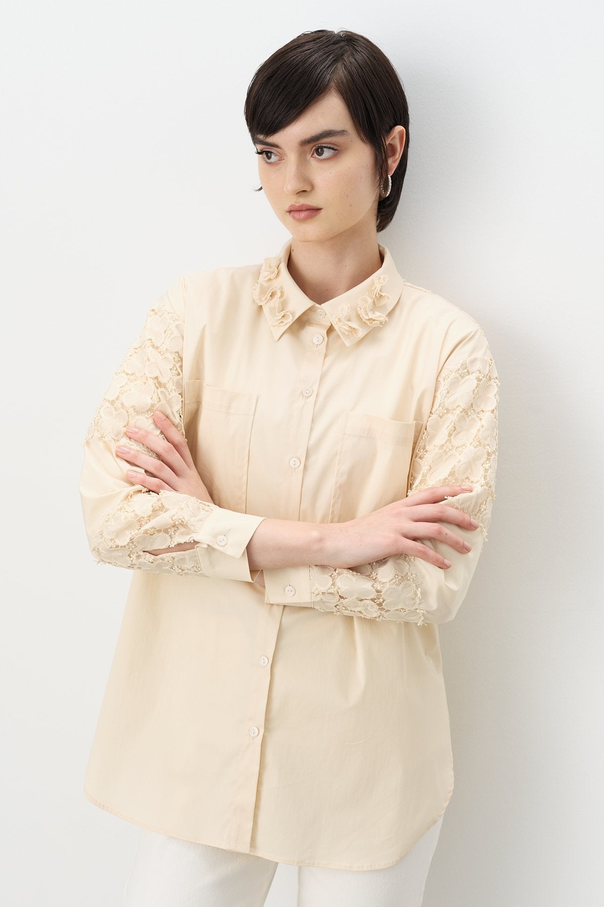 Lace Shirt Collar Cotton Tunic - Beige