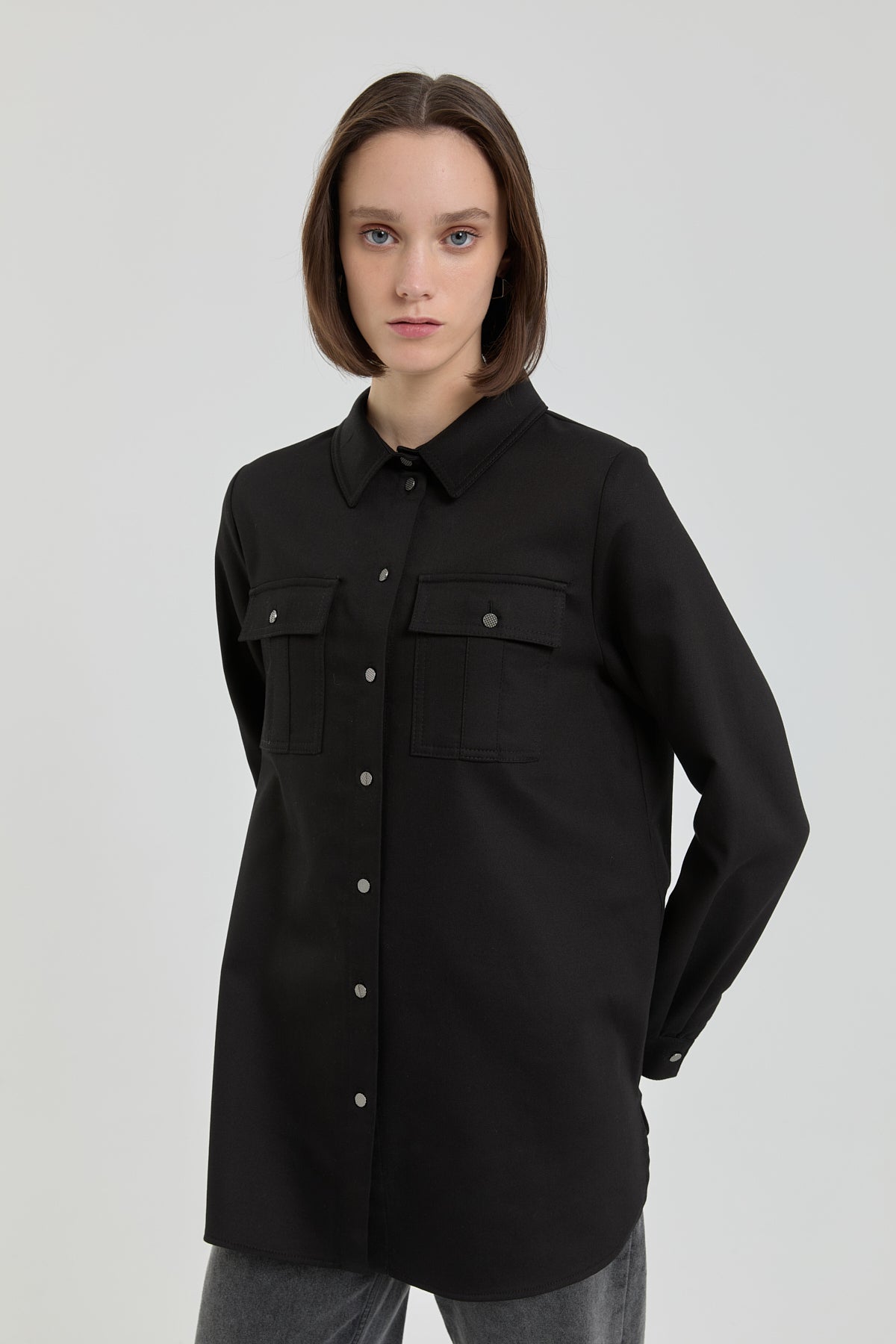 denim-gorunumlu-cep-detayli-tunik-siyah-257688.jpg