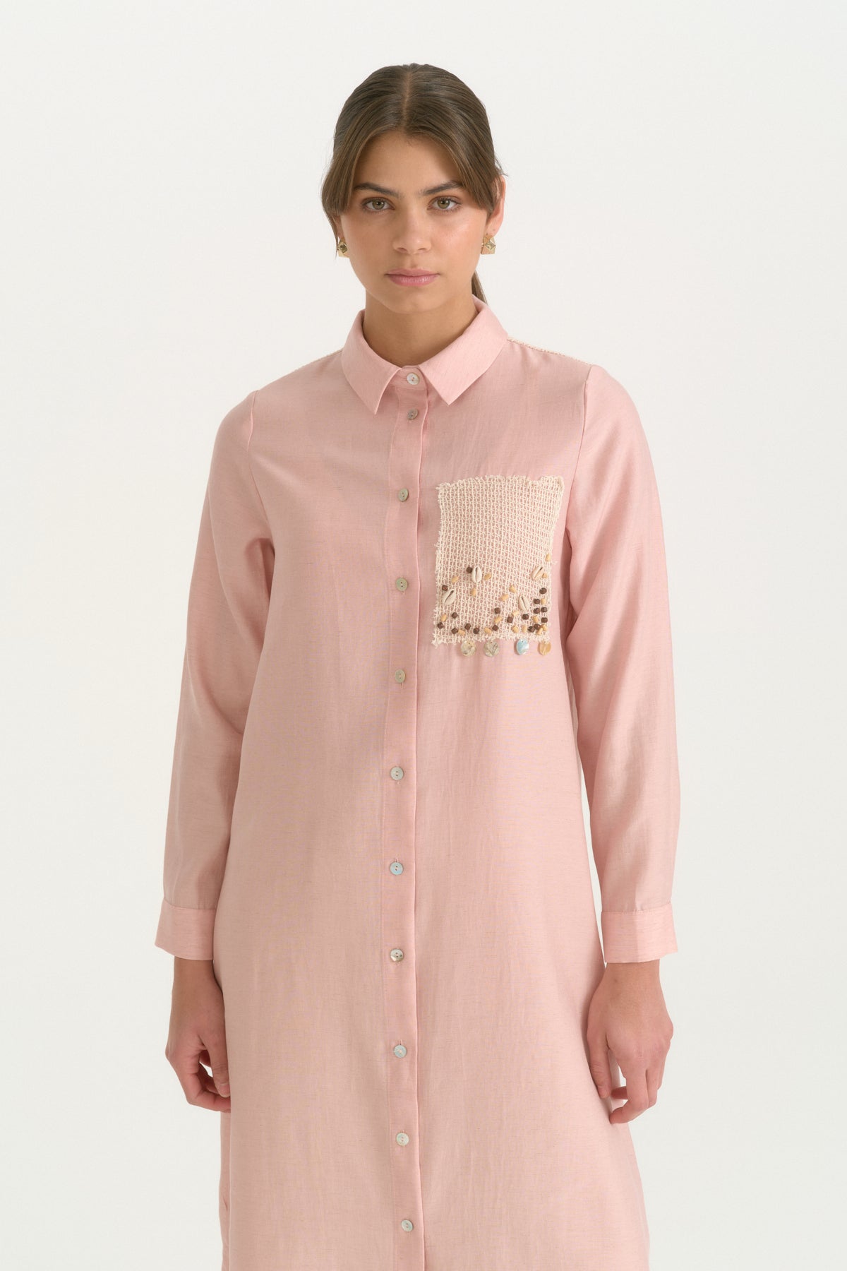 deniz-kabugu-detayli-gomlek-yaka-lyocell-tunik-pembe-266163.jpg