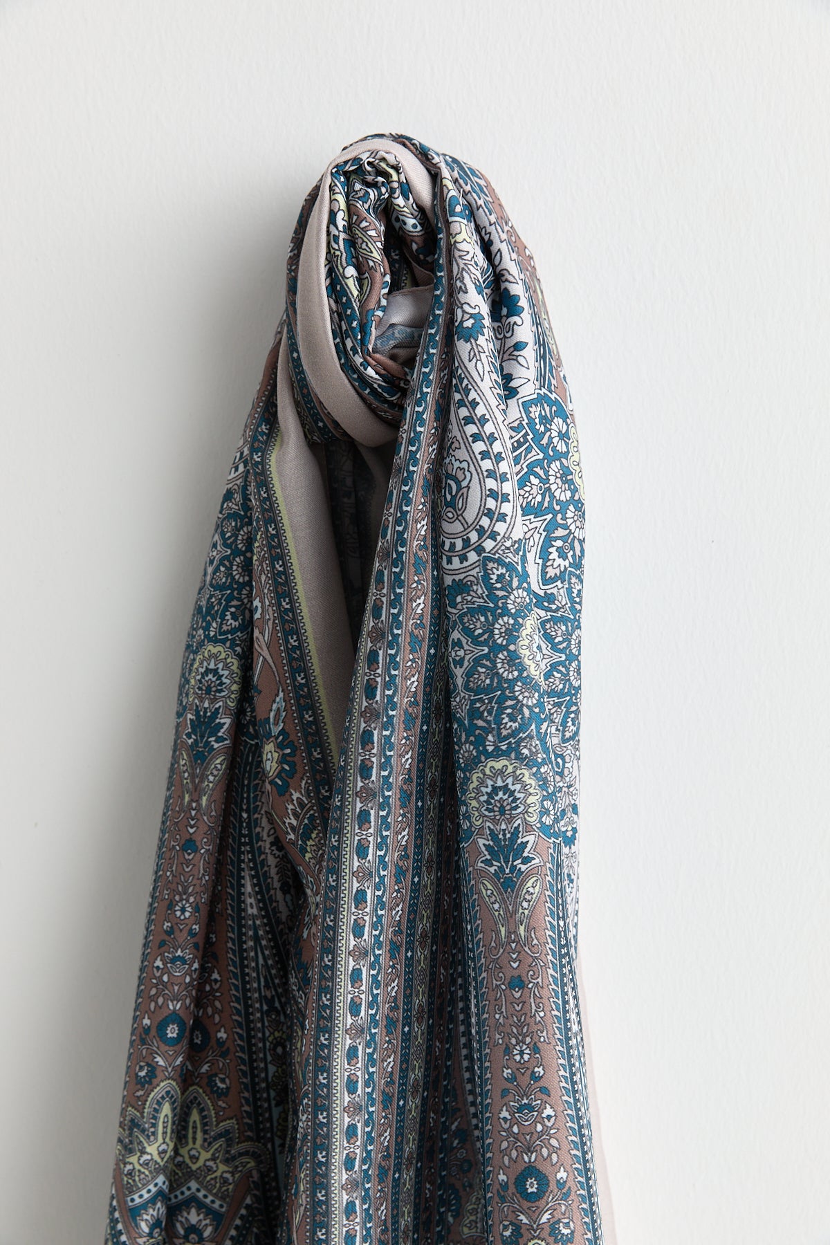 Patterned Soft Scarf - Mink