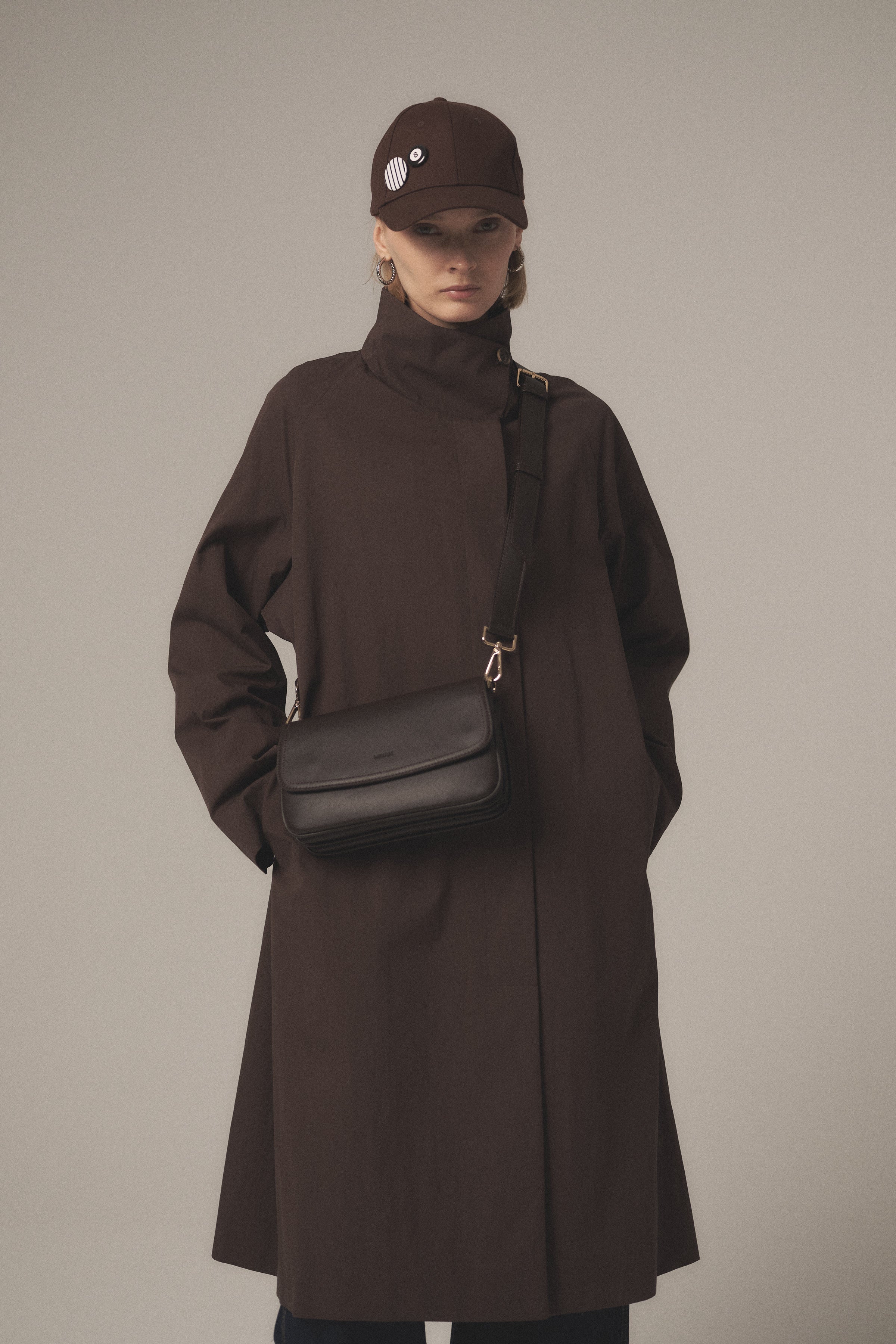 dik-asimetrik-yaka-pamuklu-kap-kahve-274142.jpg