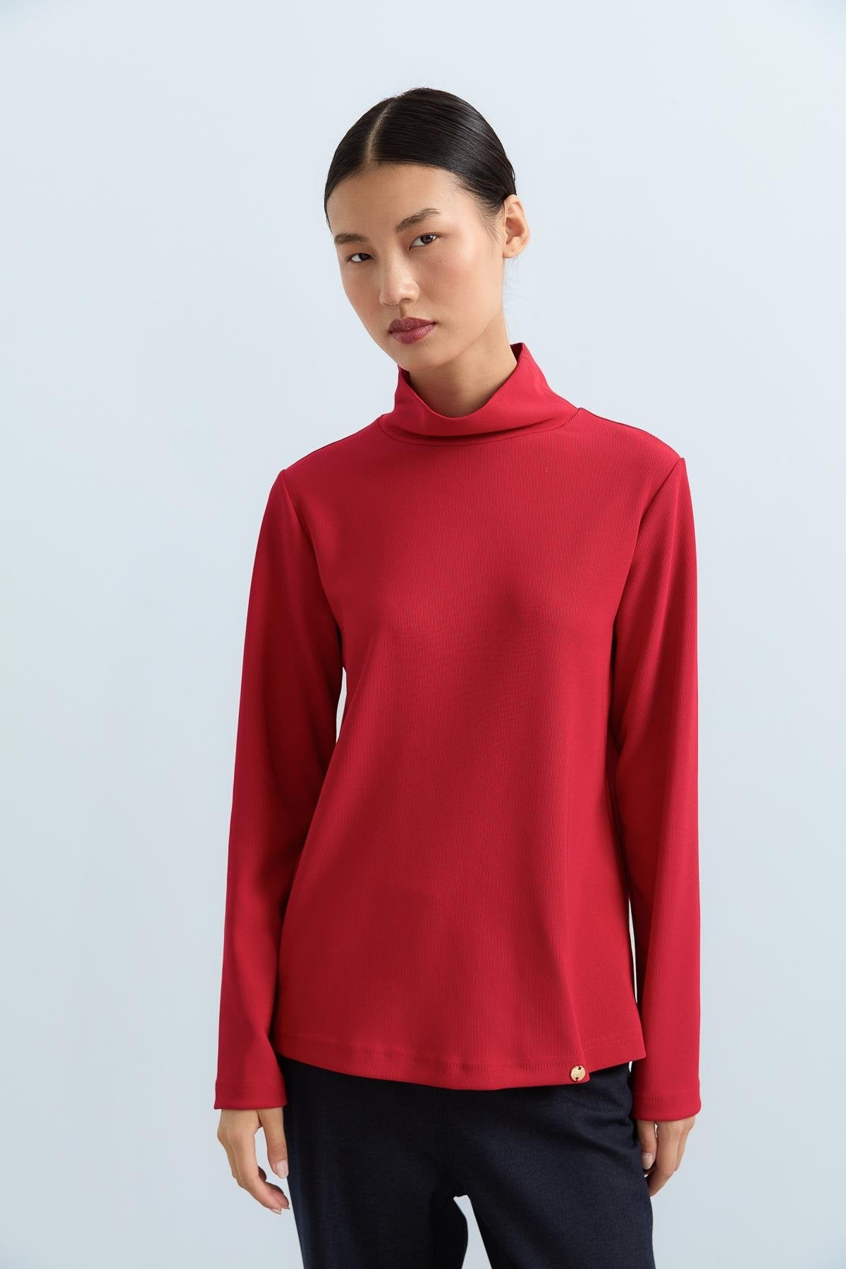 High-Neck Basic Knitted Blouse - Red