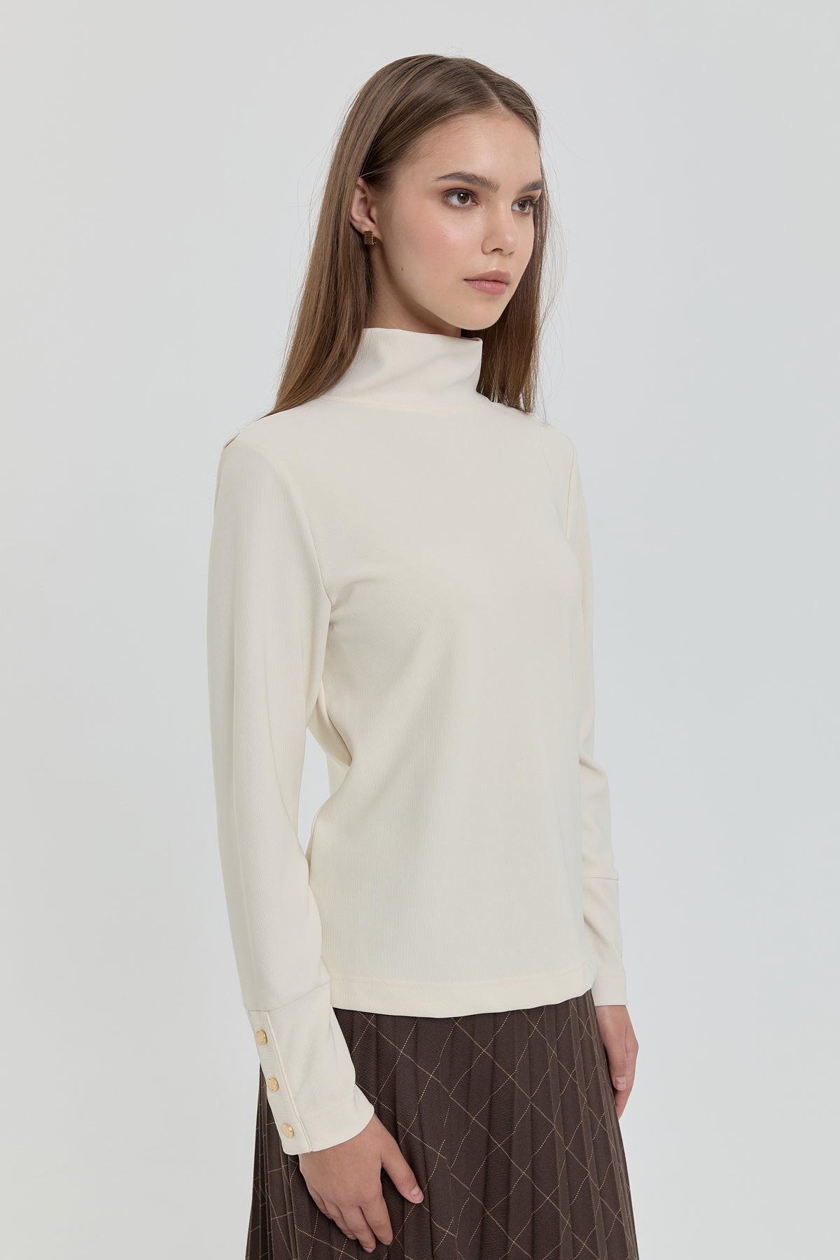 High Neck Knitted Basic Blouse - Ecru