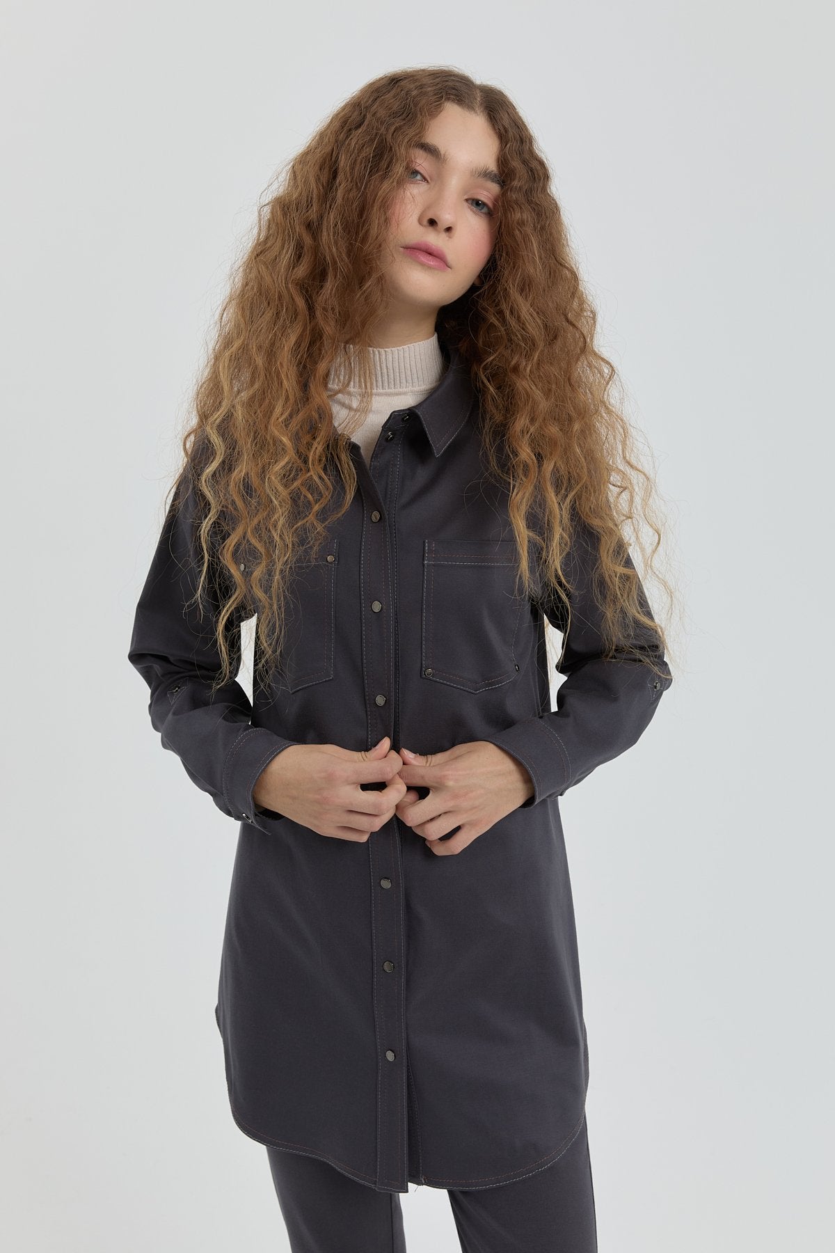 dikis-detayli-gomlek-yaka-tunik-fume-256324.jpg