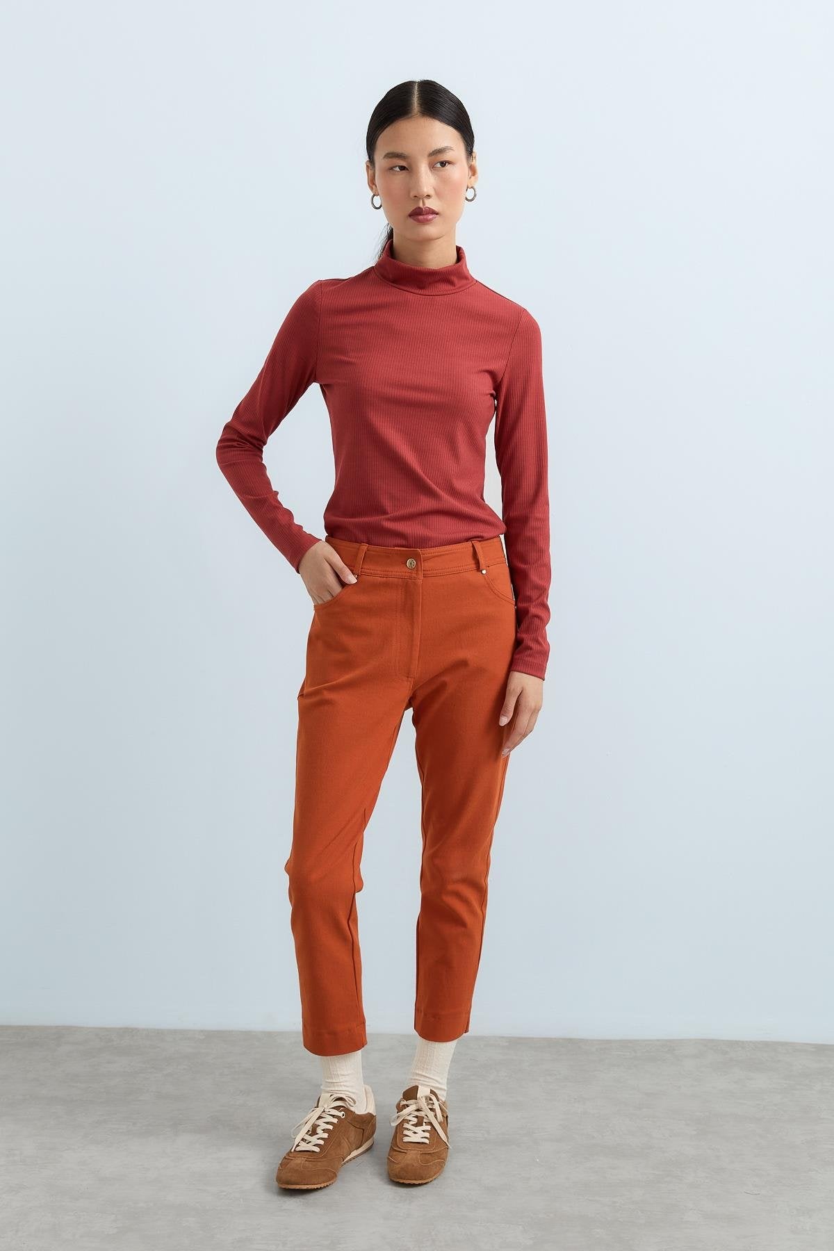 dinamik-5-cepli-dar-paca-gabardin-pantolon-turuncu-236498.jpg