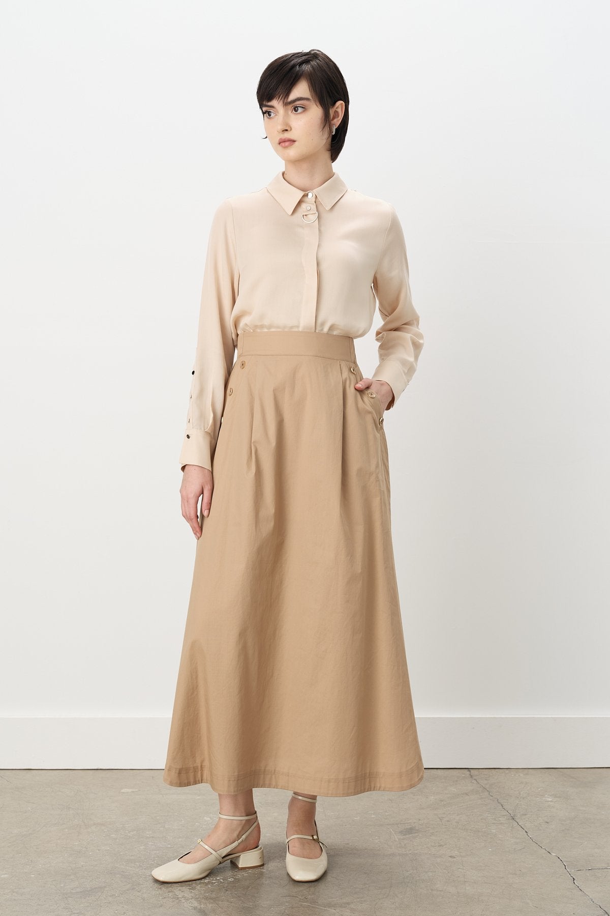 dugme-detayli-poplin-pamuk-etek-camel-250703.jpg