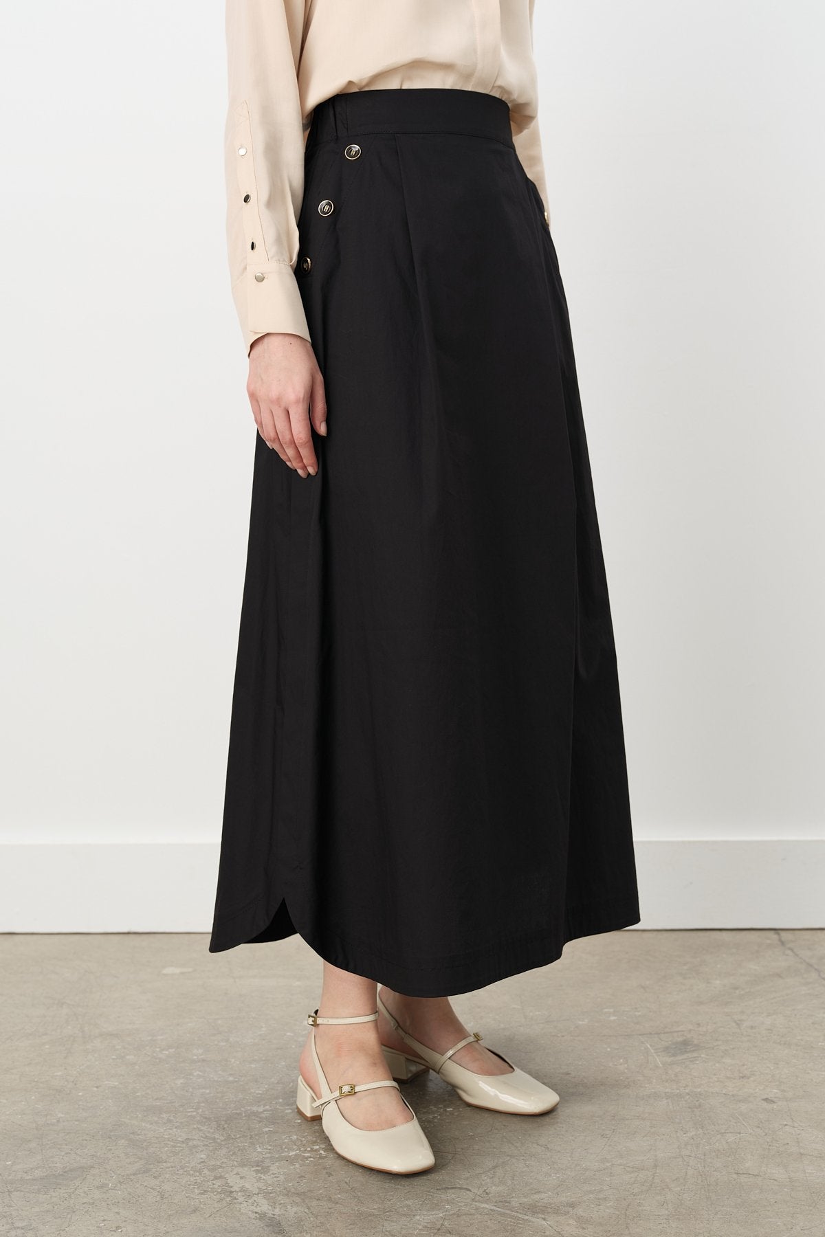 Button Detail Poplin Cotton Skirt - Black