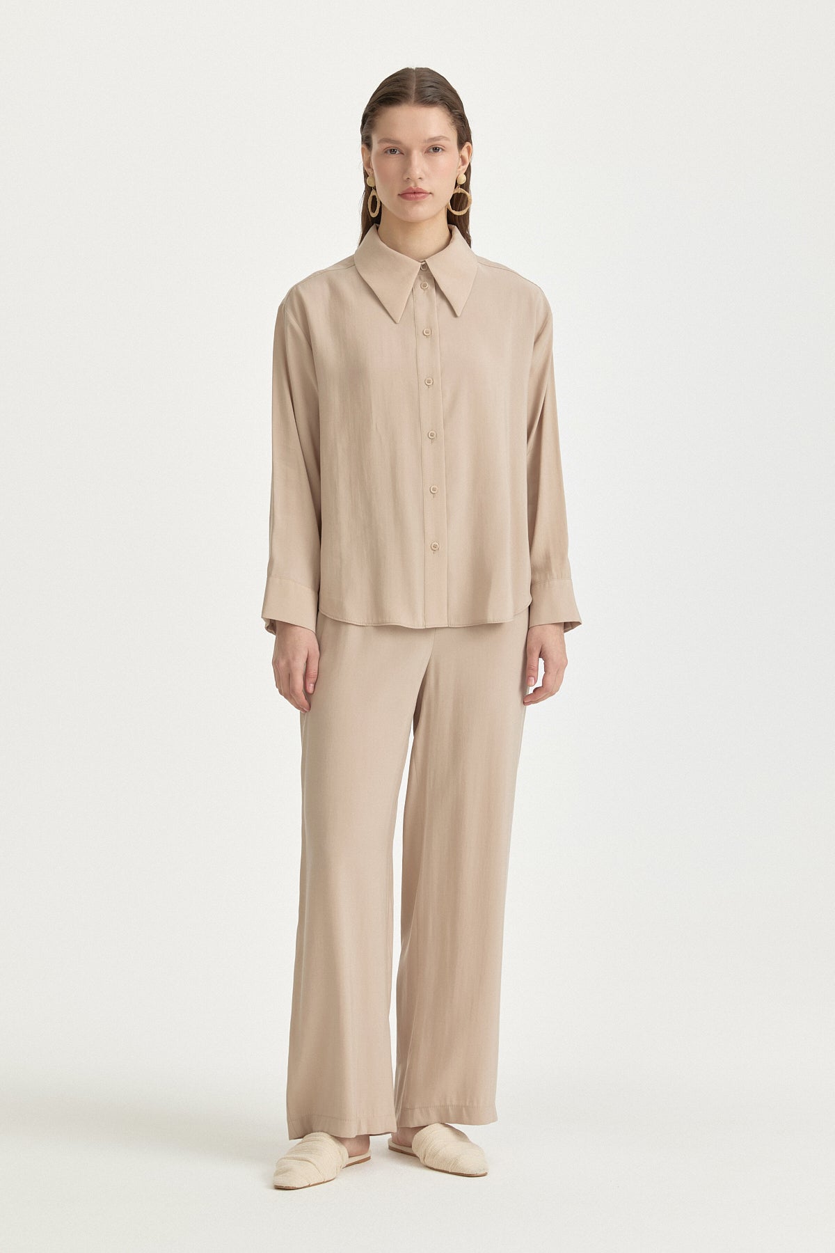 dusuk-kollu-basic-modal-gomlek-vizon-262045.jpg