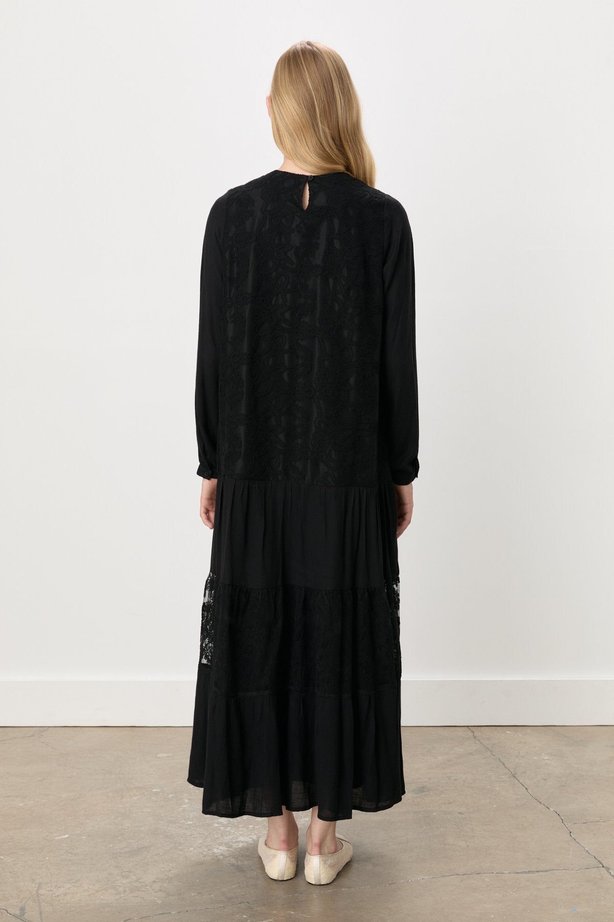 Dress with Gathered Skirt and Lace Details - Black