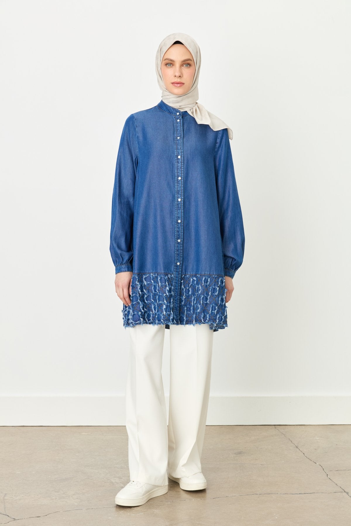 Etek Altı Detaylı Tencel Tunik - İndigo