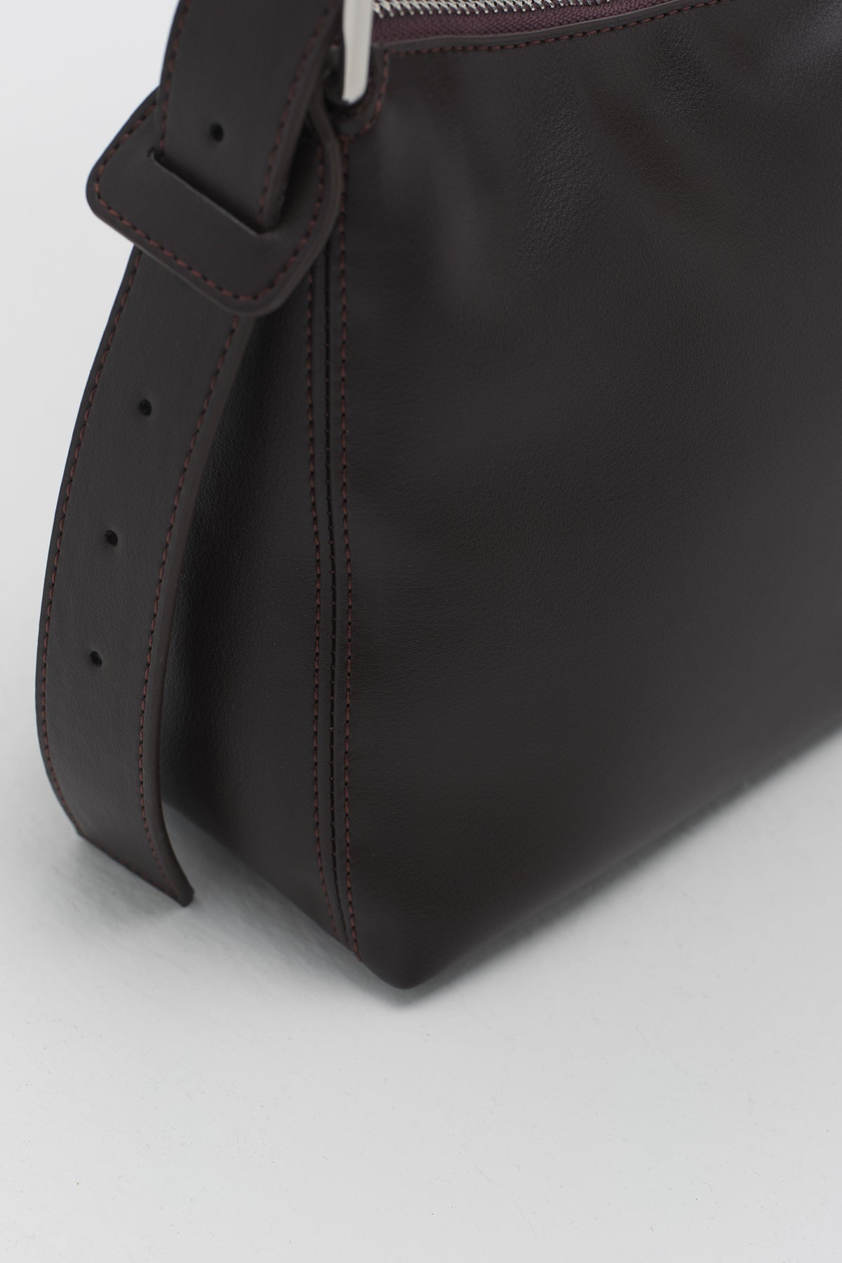 Zippered Shoulder Bag - Coffee