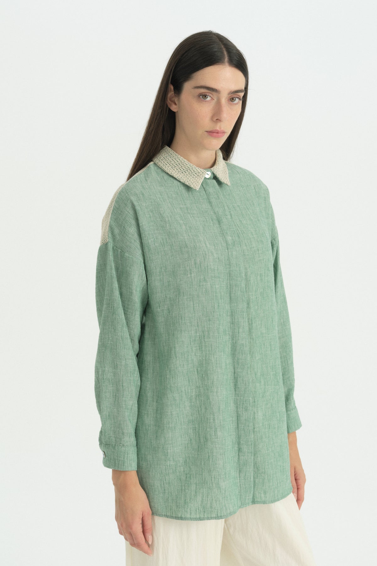 file-detayli-dogal-kumas-tunik-benetton-yesili-268139.jpg