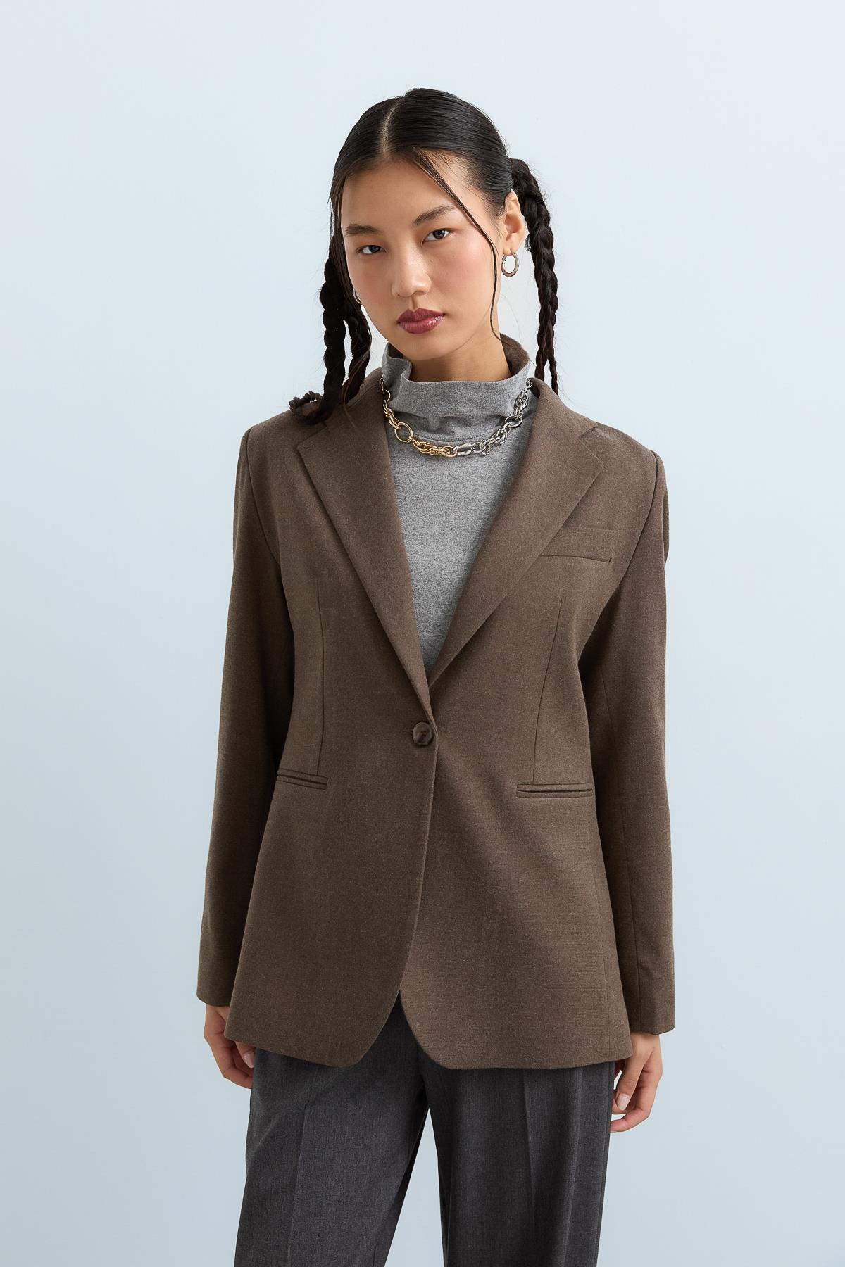 Fitted Classic Jacket - Light Brown