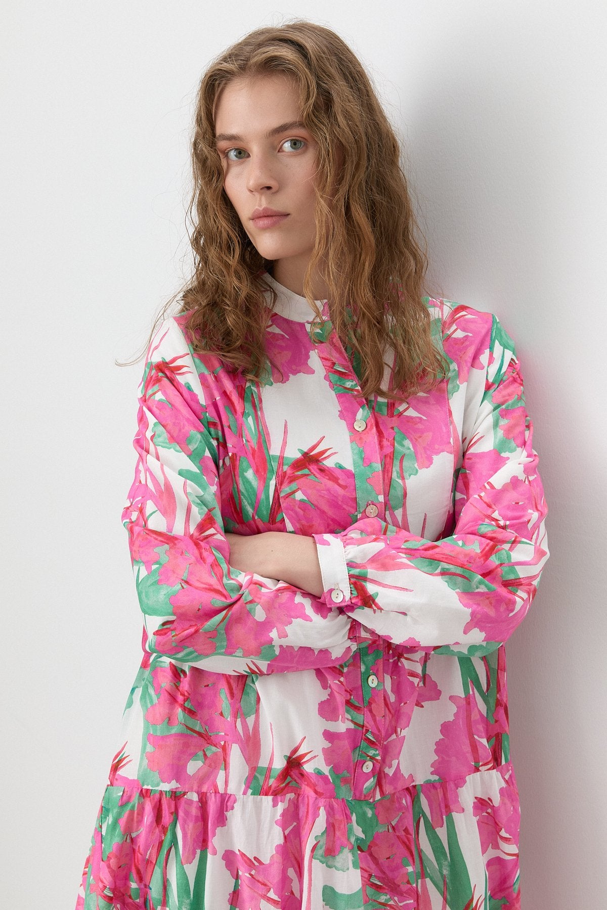 Floral Desenli Büzgülü Empirme Elbise - Pembe