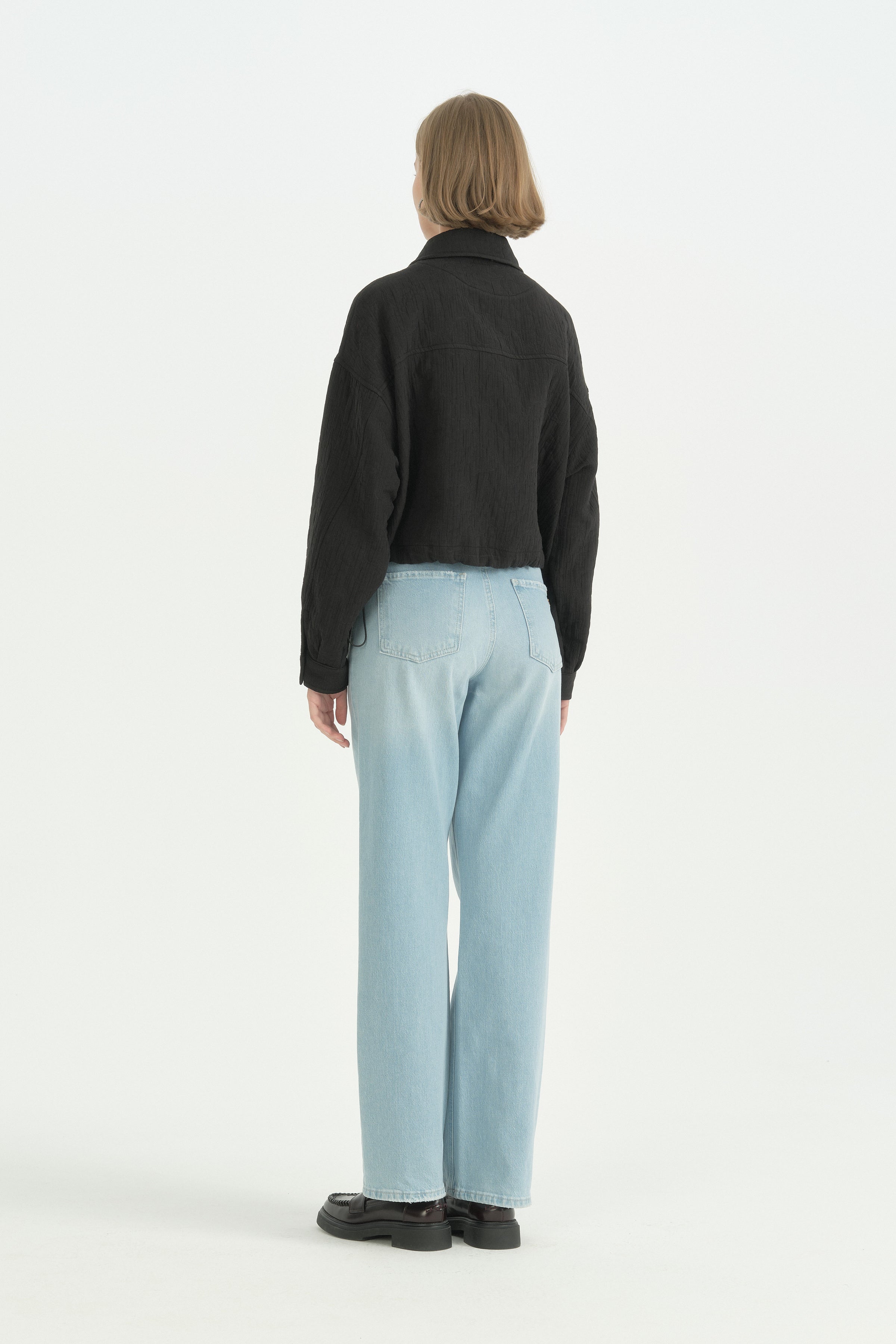 Floral Desenli Crop Kapitone Ceket - Siyah