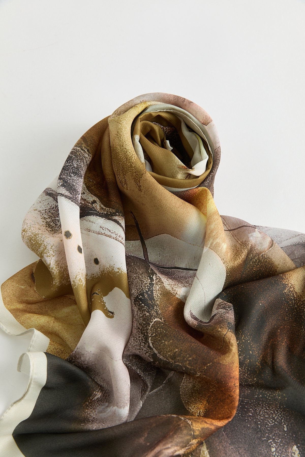 Floss Natural Fly Scarf - Camel