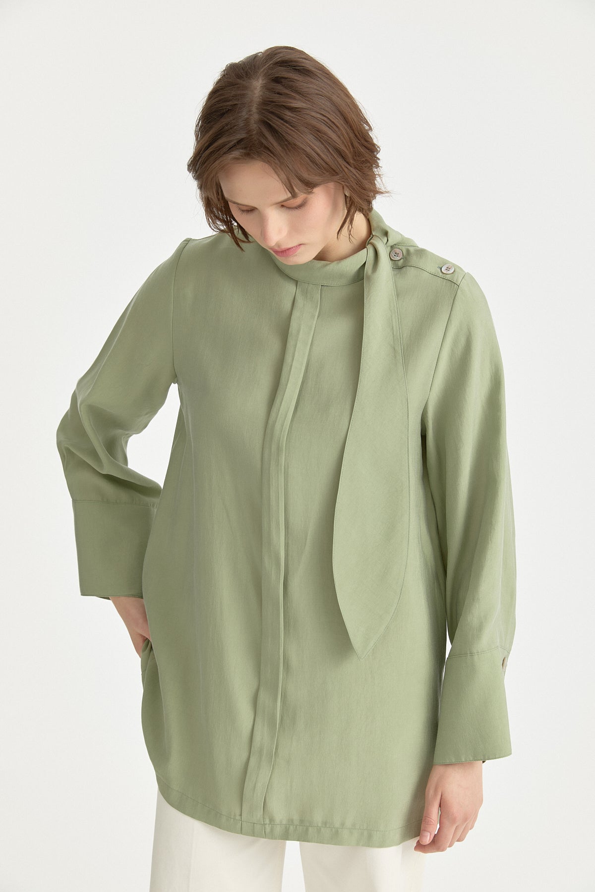 fular-yaka-lyocell-tunik-yesil-263719.jpg