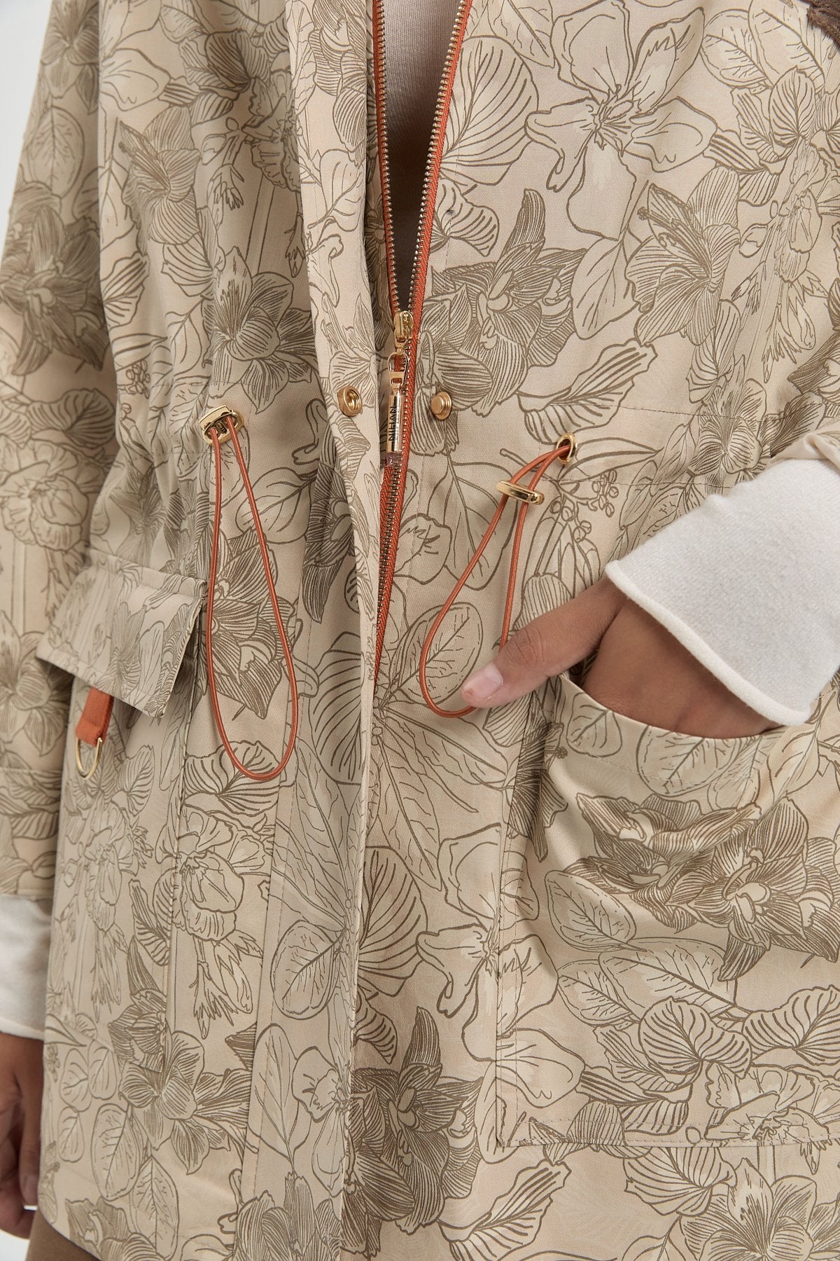 Gabardine Patterned Jacket with Drawstring Waist - Beige