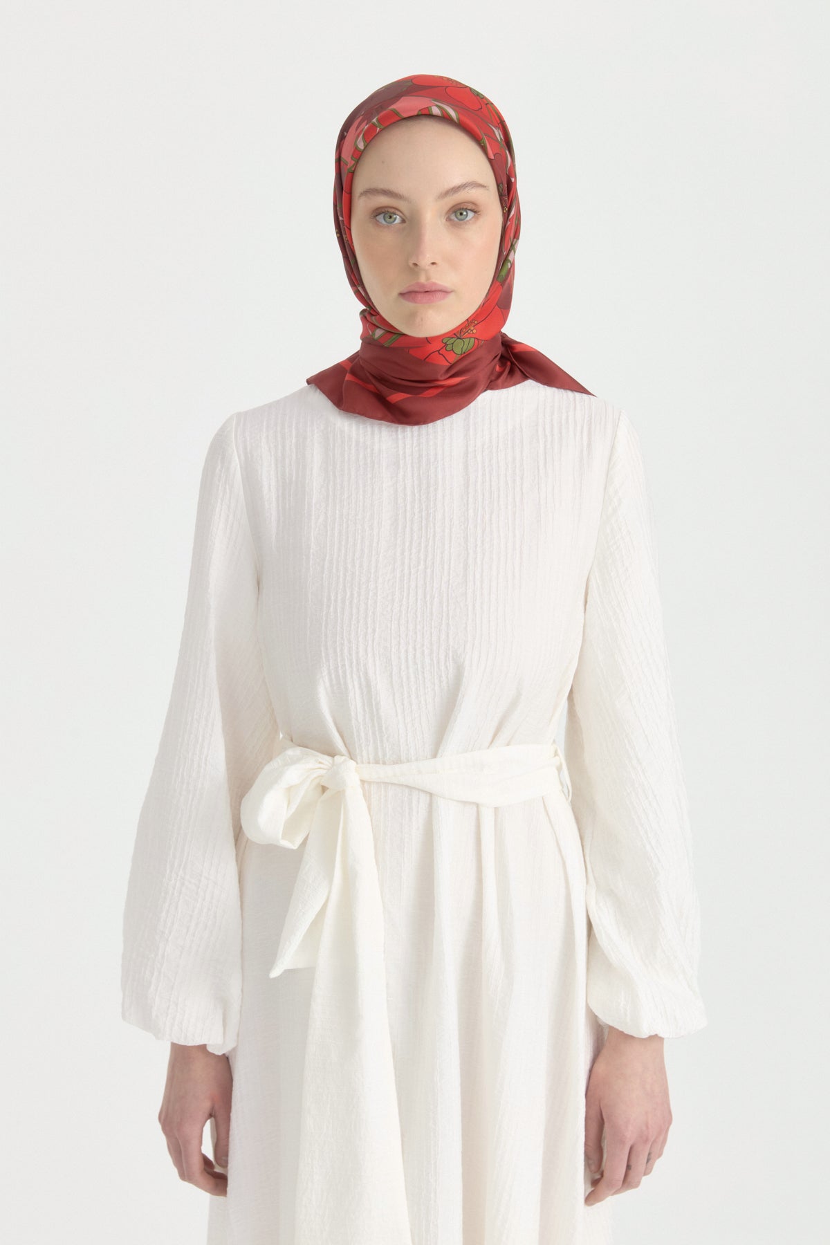garden-whisper-twill-ipek-esarp-kirmizi-264615.jpg