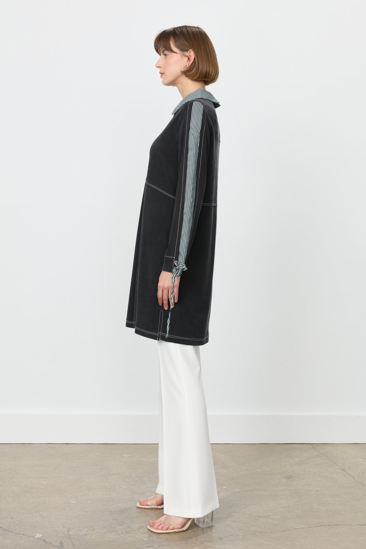 Trimmed Shirt Collar Knitted Tunic - Black