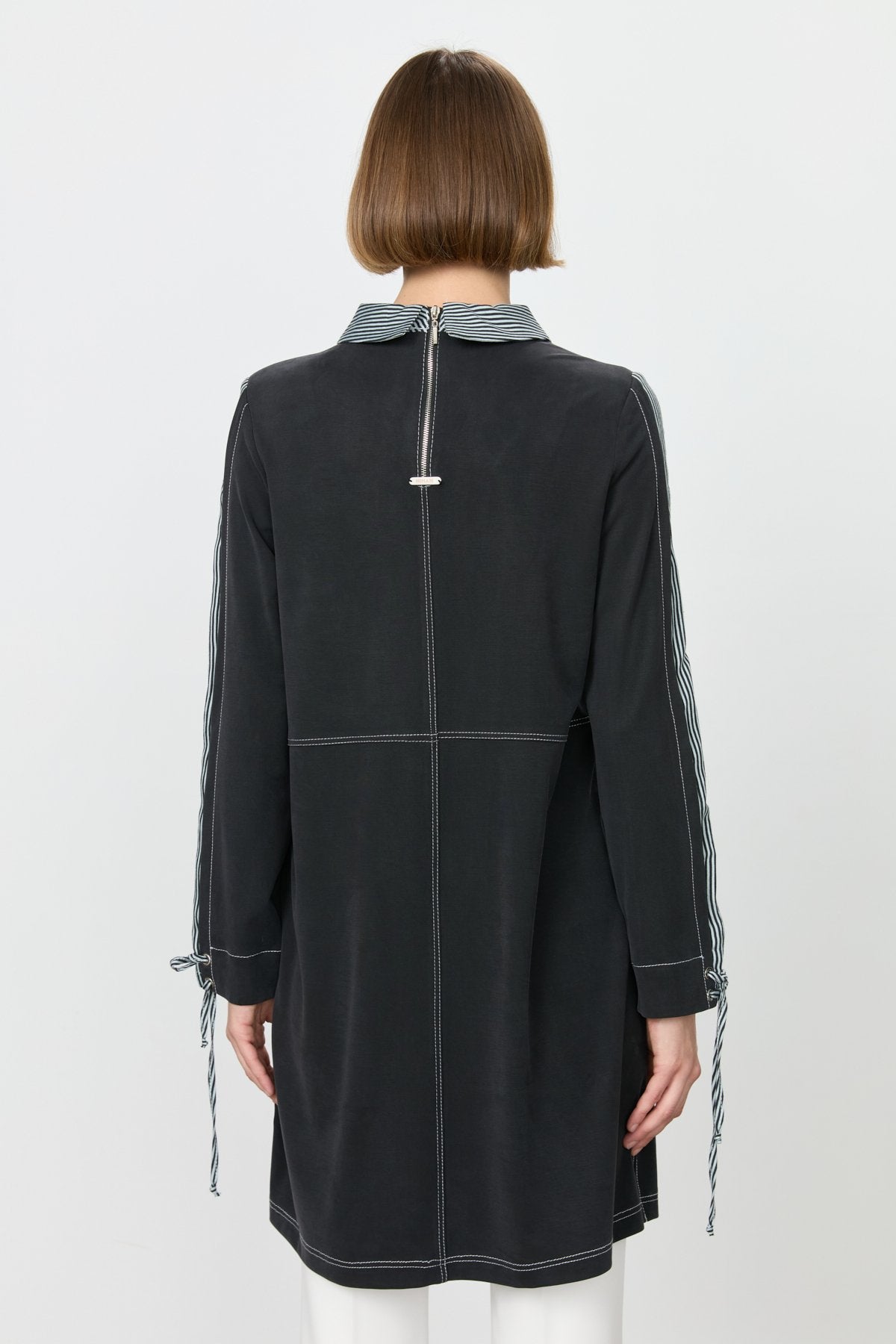 Trimmed Shirt Collar Knitted Tunic - Black