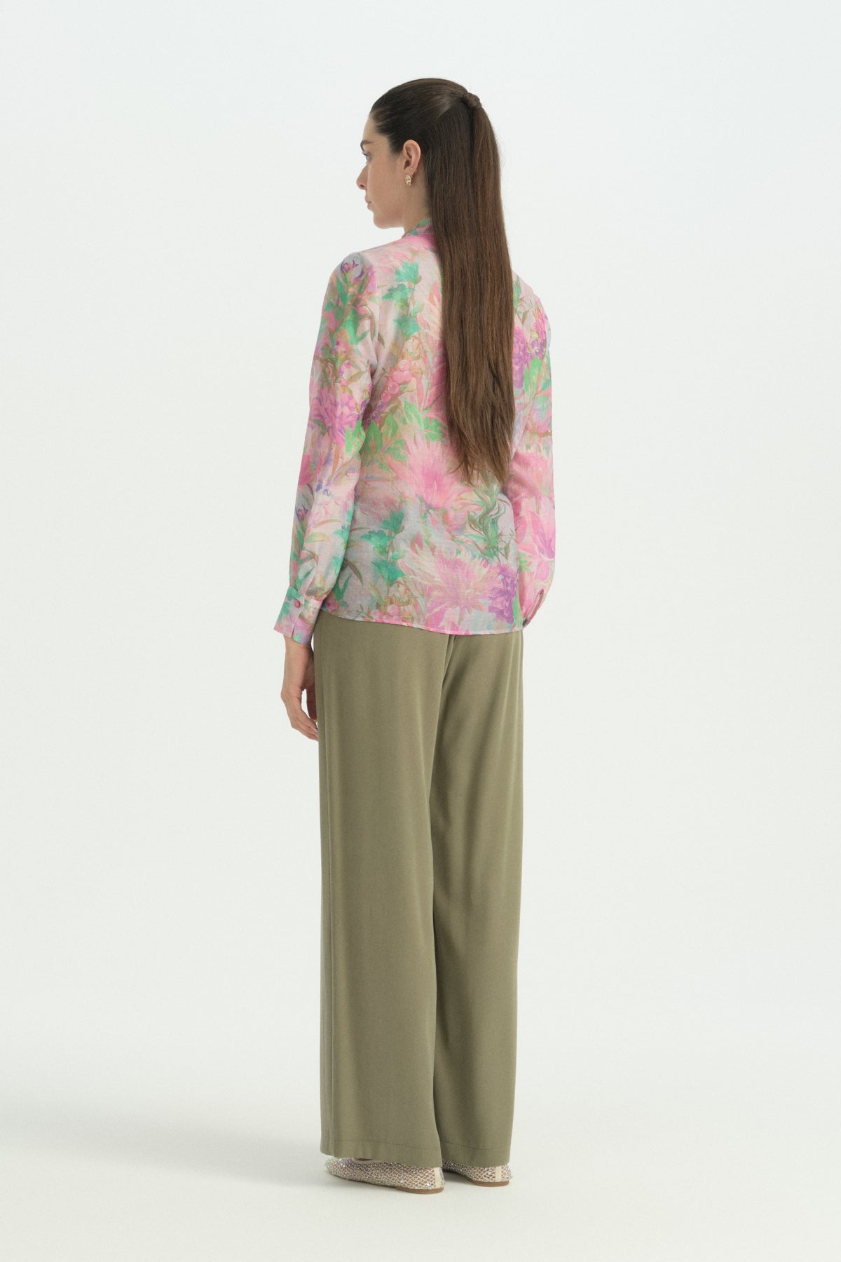 Shirt with Wide Cuff and Scarf Collar - Pink