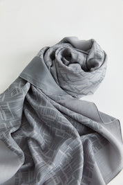 Geometric Pattern Jacquard Scarf - Grey